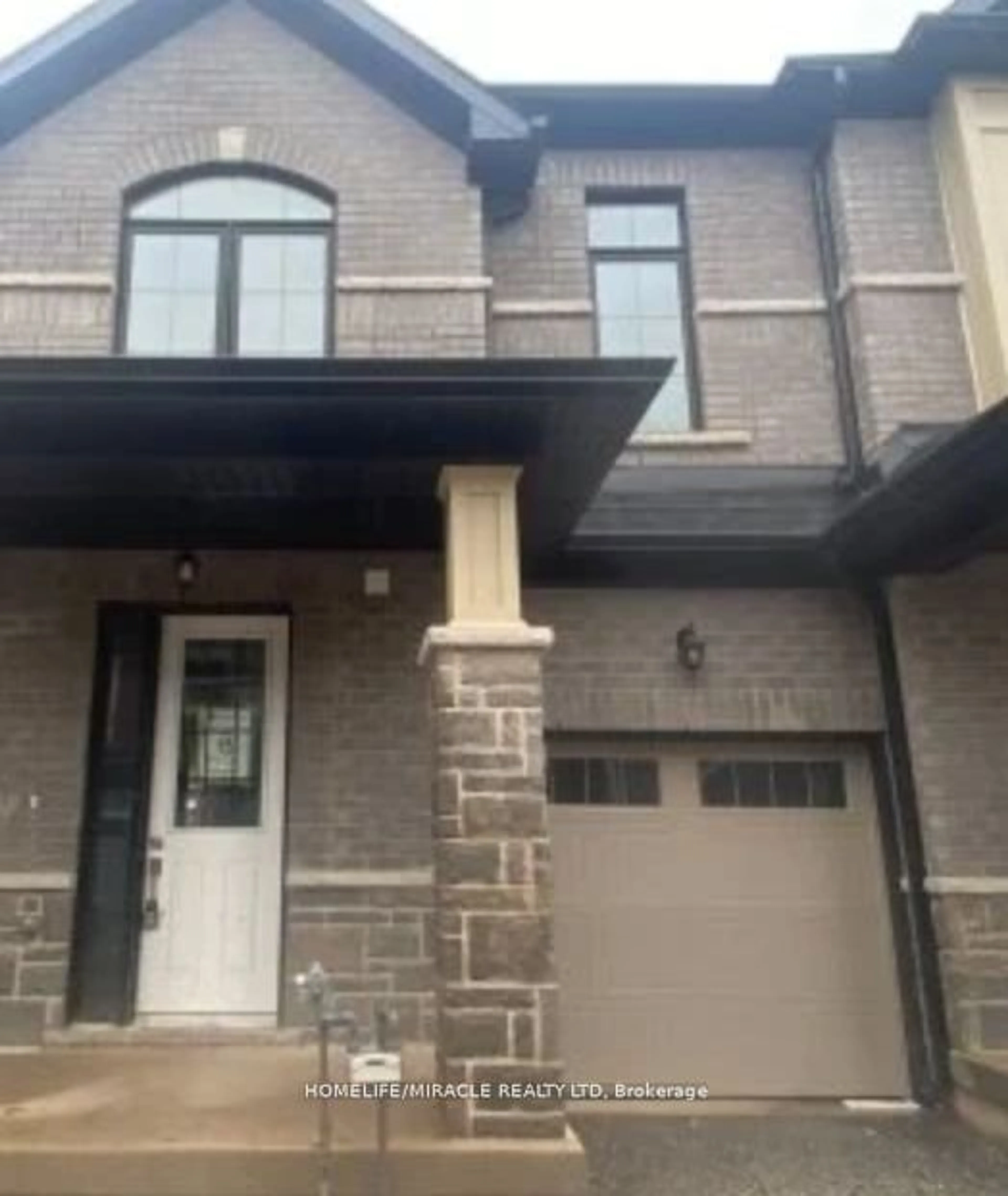 Home with brick exterior material for 7344 Sandy Ridge Common, Niagara Falls Ontario L2G 3L9