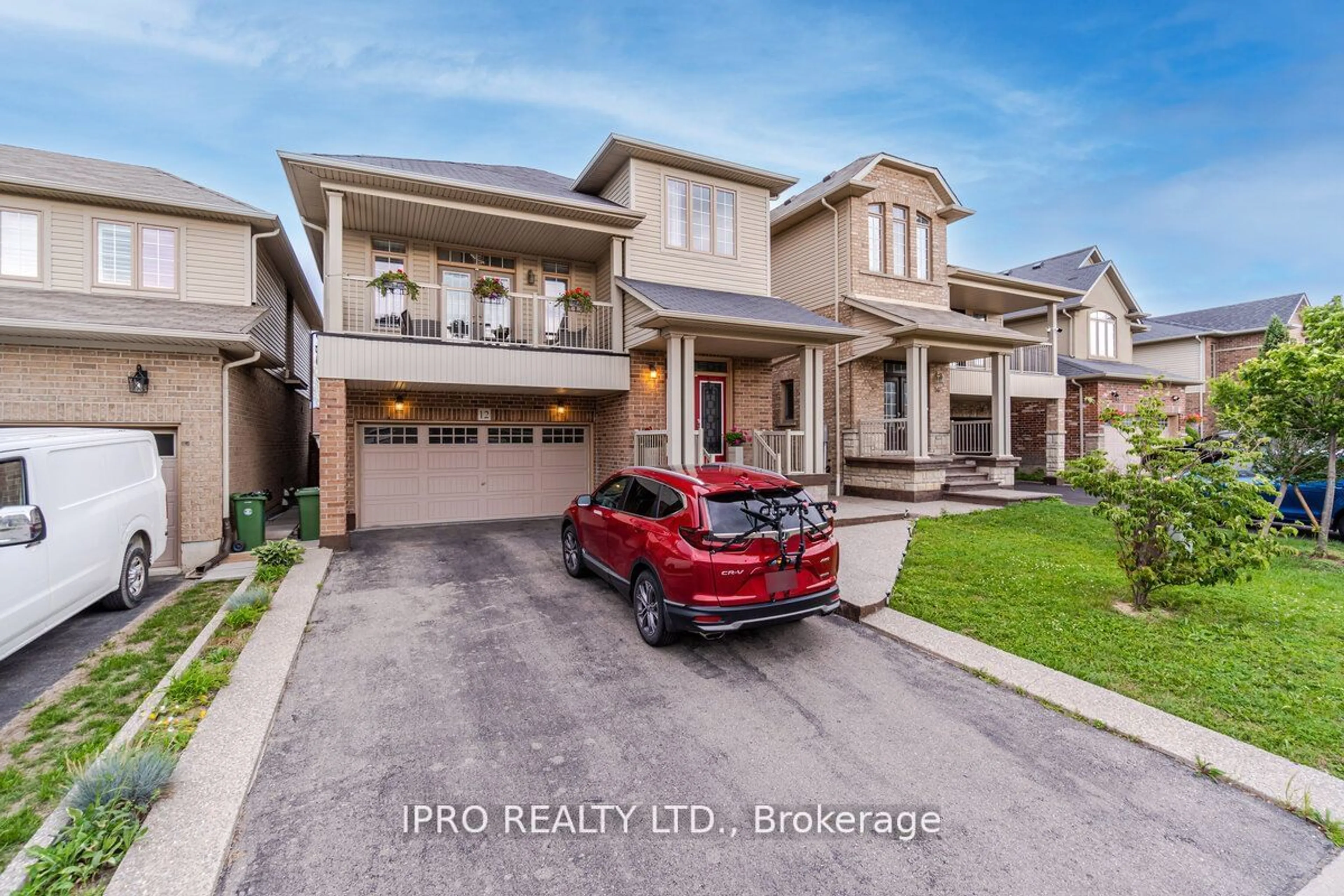 Frontside or backside of a home for 12 Bankfield Cres, Hamilton Ontario L8J 0B9