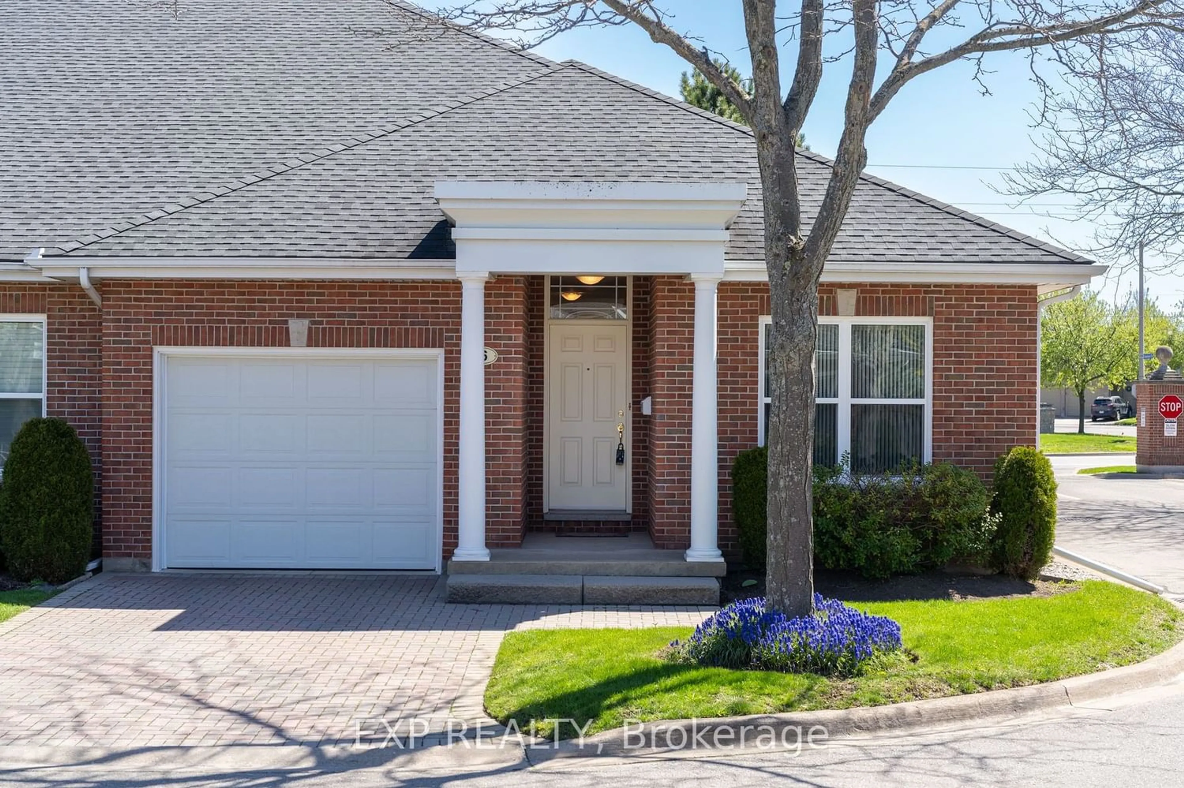 Home with brick exterior material for 3381 Montrose Rd #6, Niagara Falls Ontario L2H 0J9
