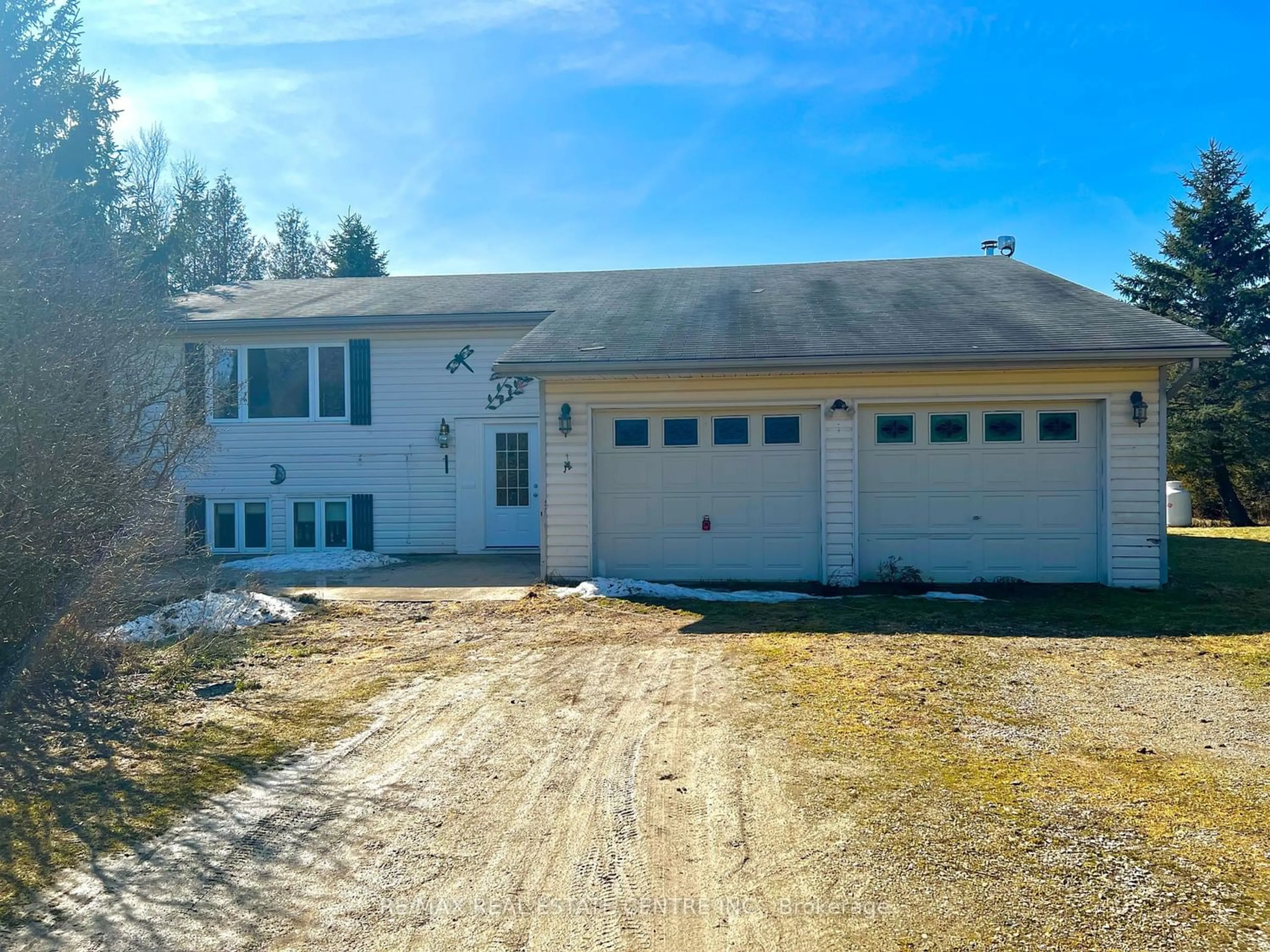 Frontside or backside of a home for 396512 5th Line, Melancthon Ontario L0N 1S9