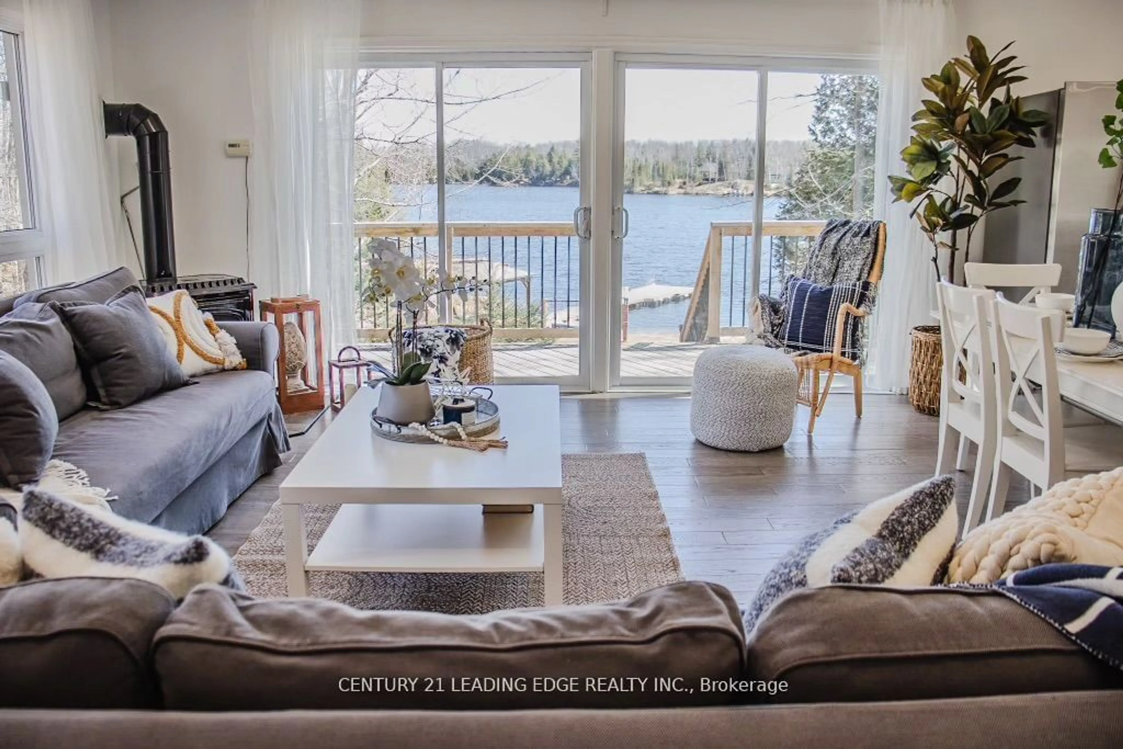 Living room for 18 Bay View Lane, Tudor & Cashel Ontario K0L 1W0