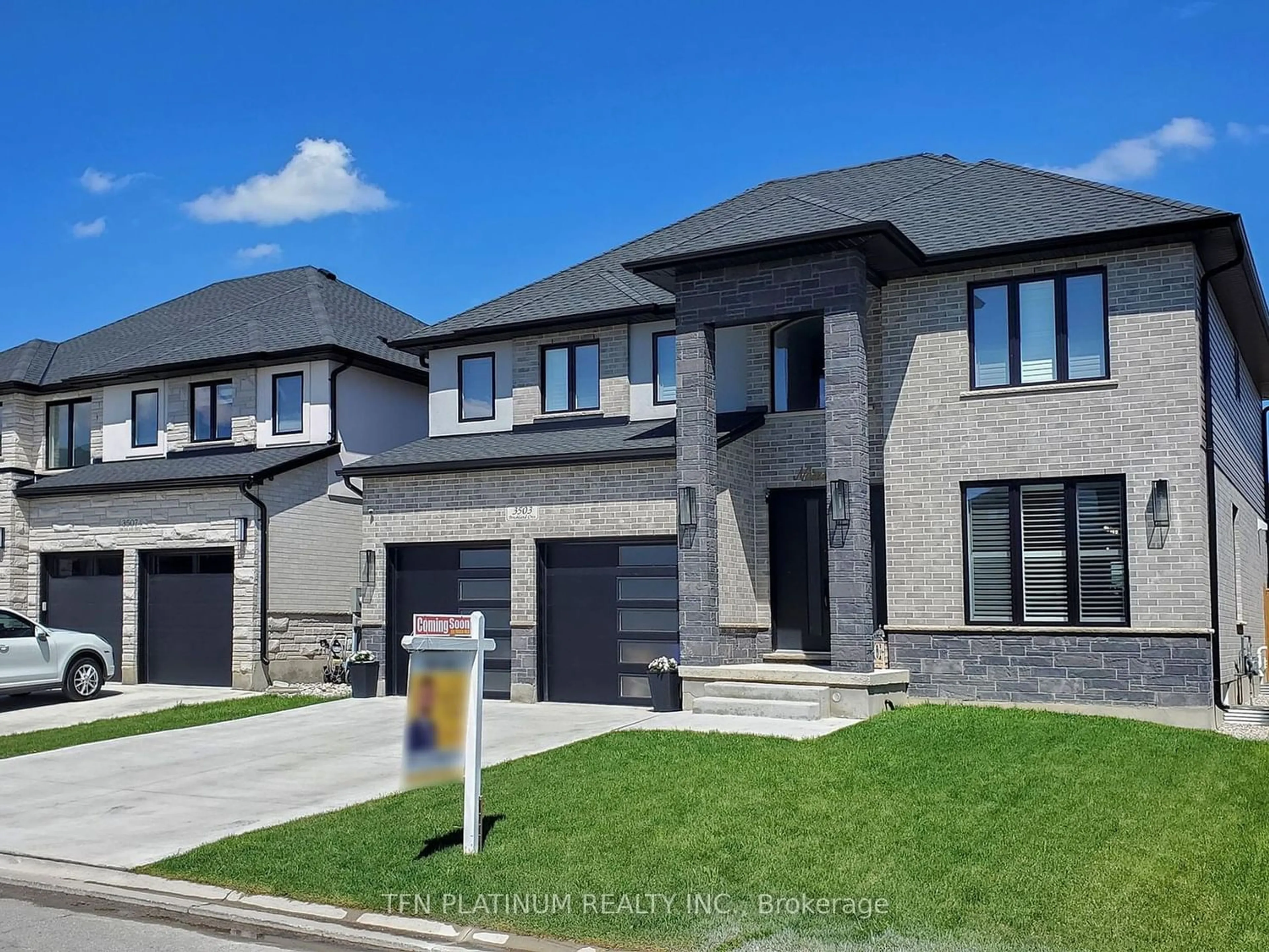 Frontside or backside of a home for 3503 Brushland Cres, London Ontario N6P 0H2