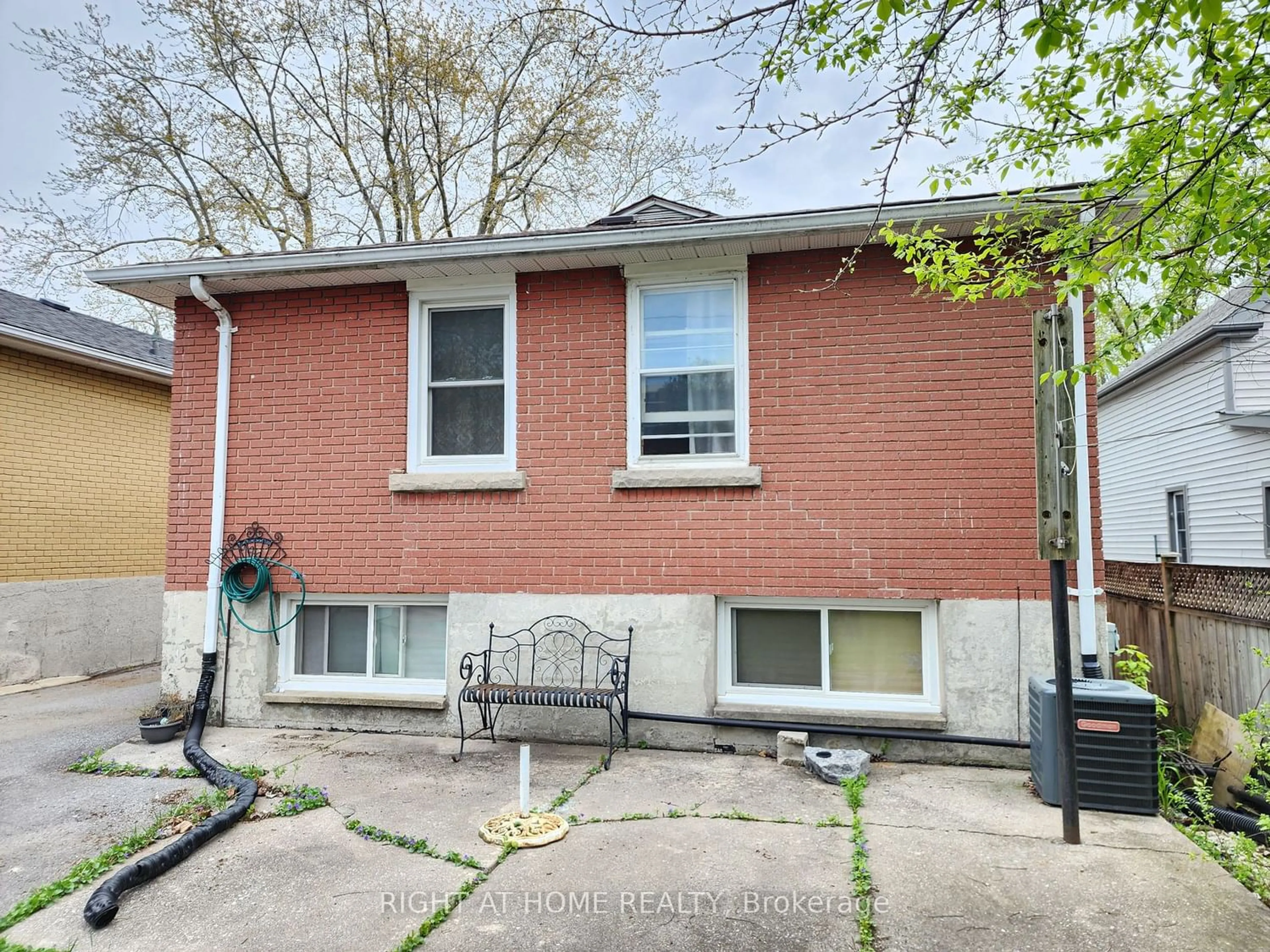 Frontside or backside of a home, the front or back of building for 582 MacDonnell St, Kingston Ontario K7K 4X1