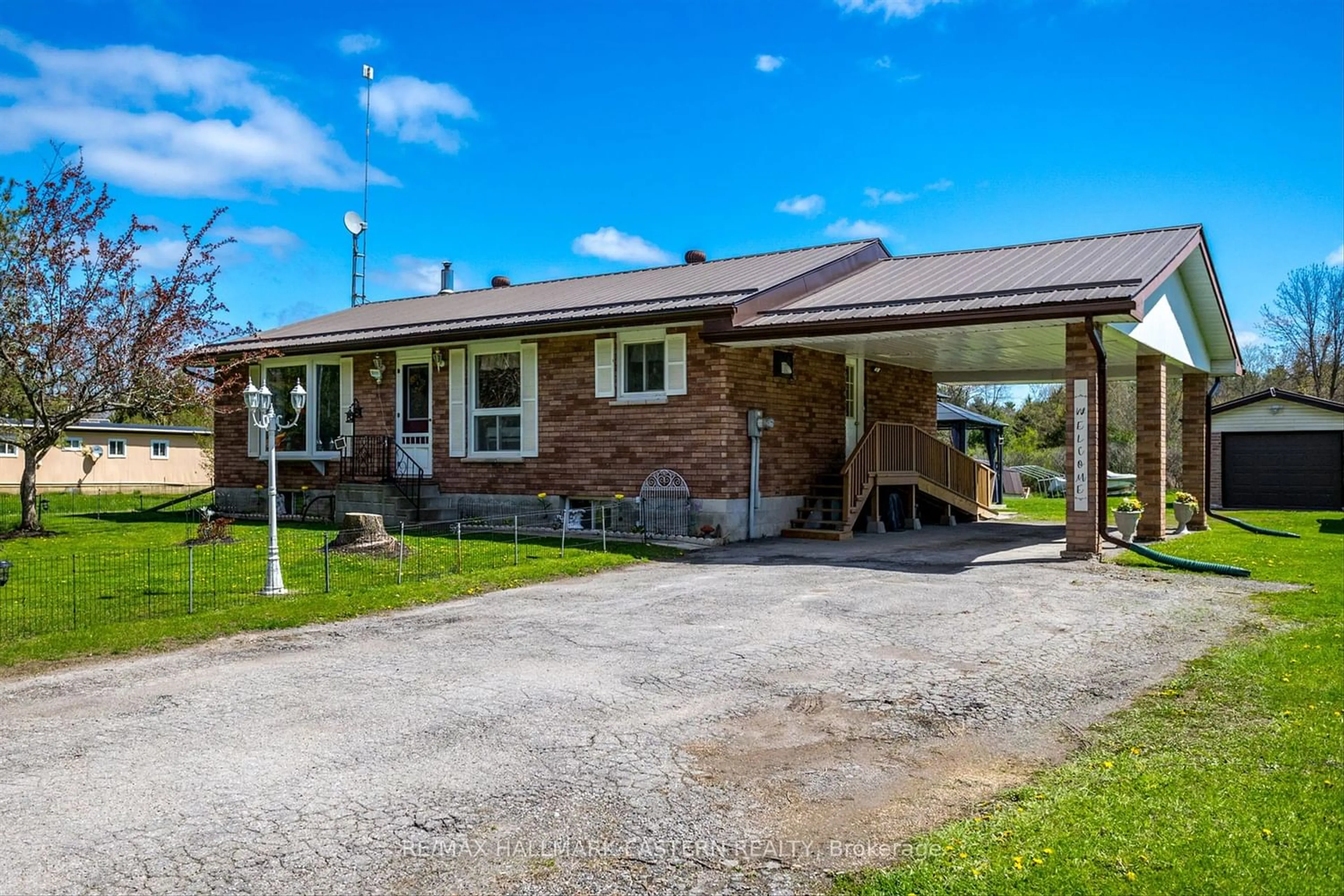 Frontside or backside of a home for 422 Marble Point Rd, Marmora and Lake Ontario K0K 2M0