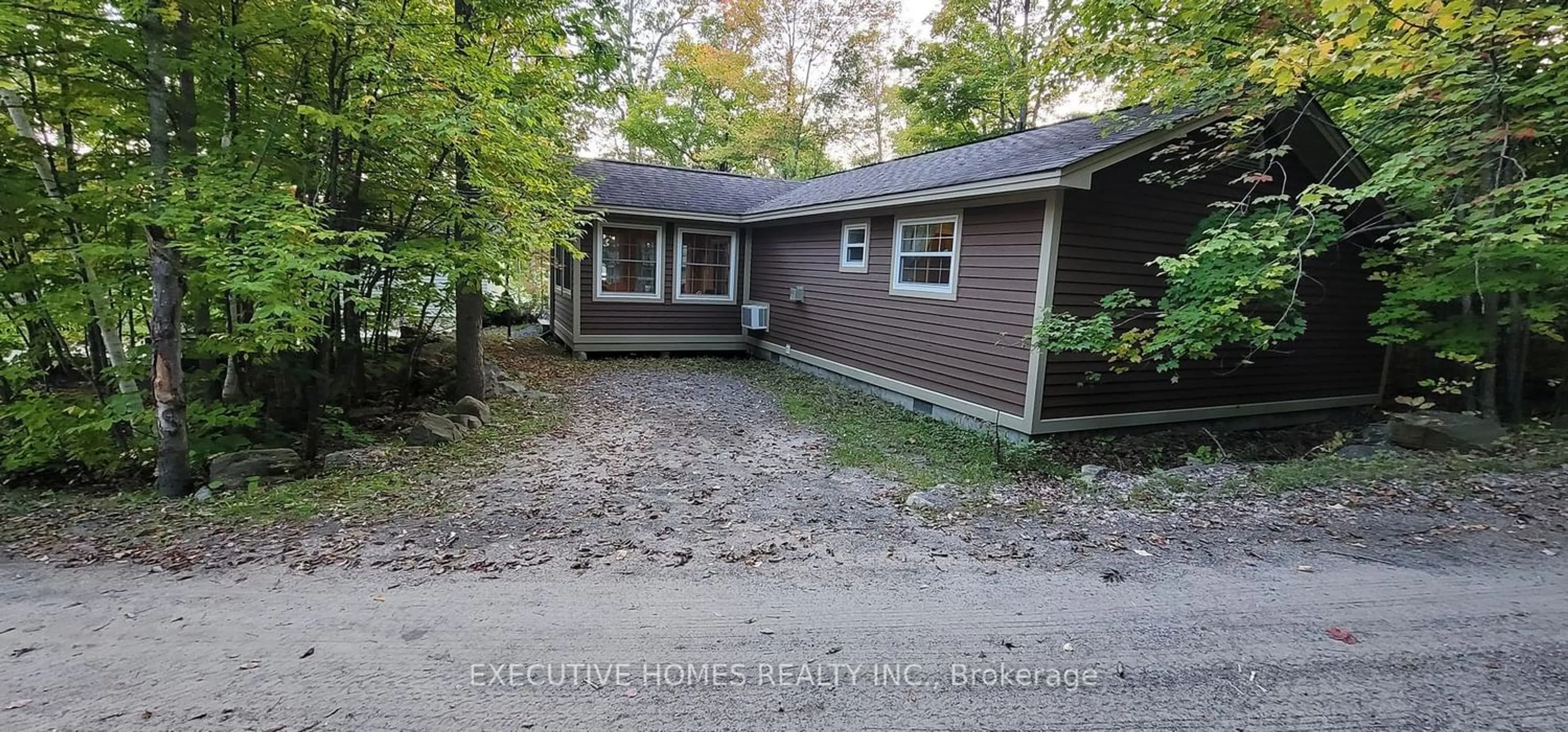 Frontside or backside of a home, cottage for 1052 Rat Bay Rd #111-8, Lake of Bays Ontario P1H 2J6