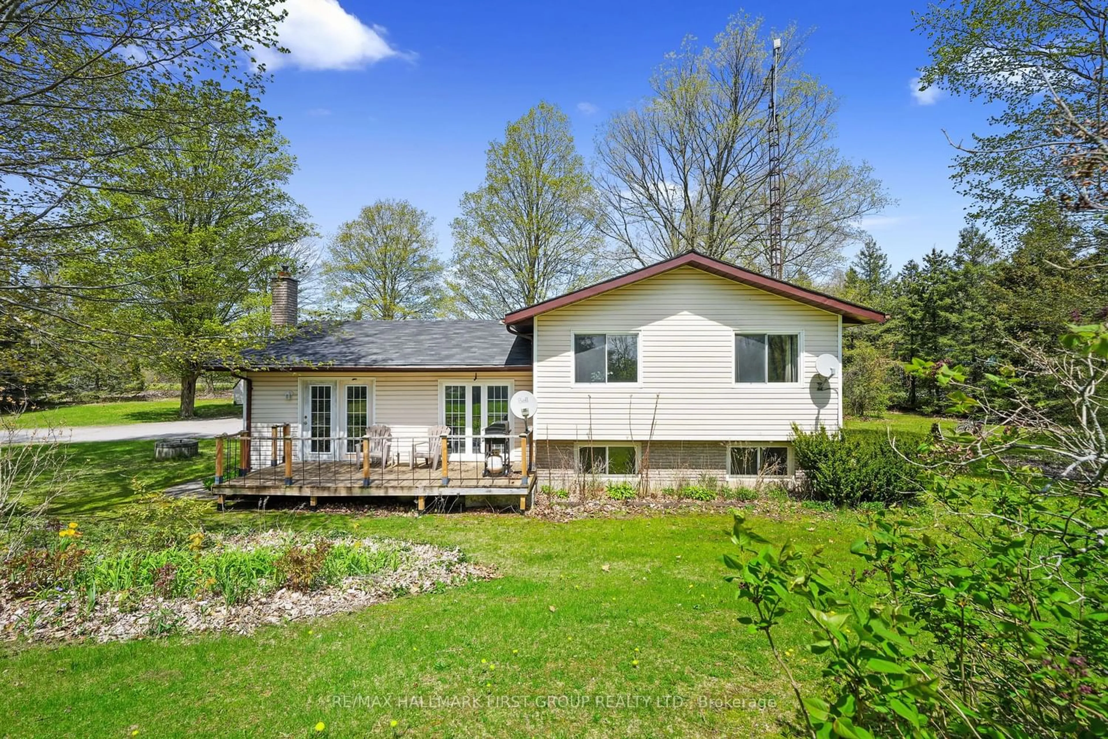 Cottage for 105 Dunk Rd, Cramahe Ontario K0K 1S0