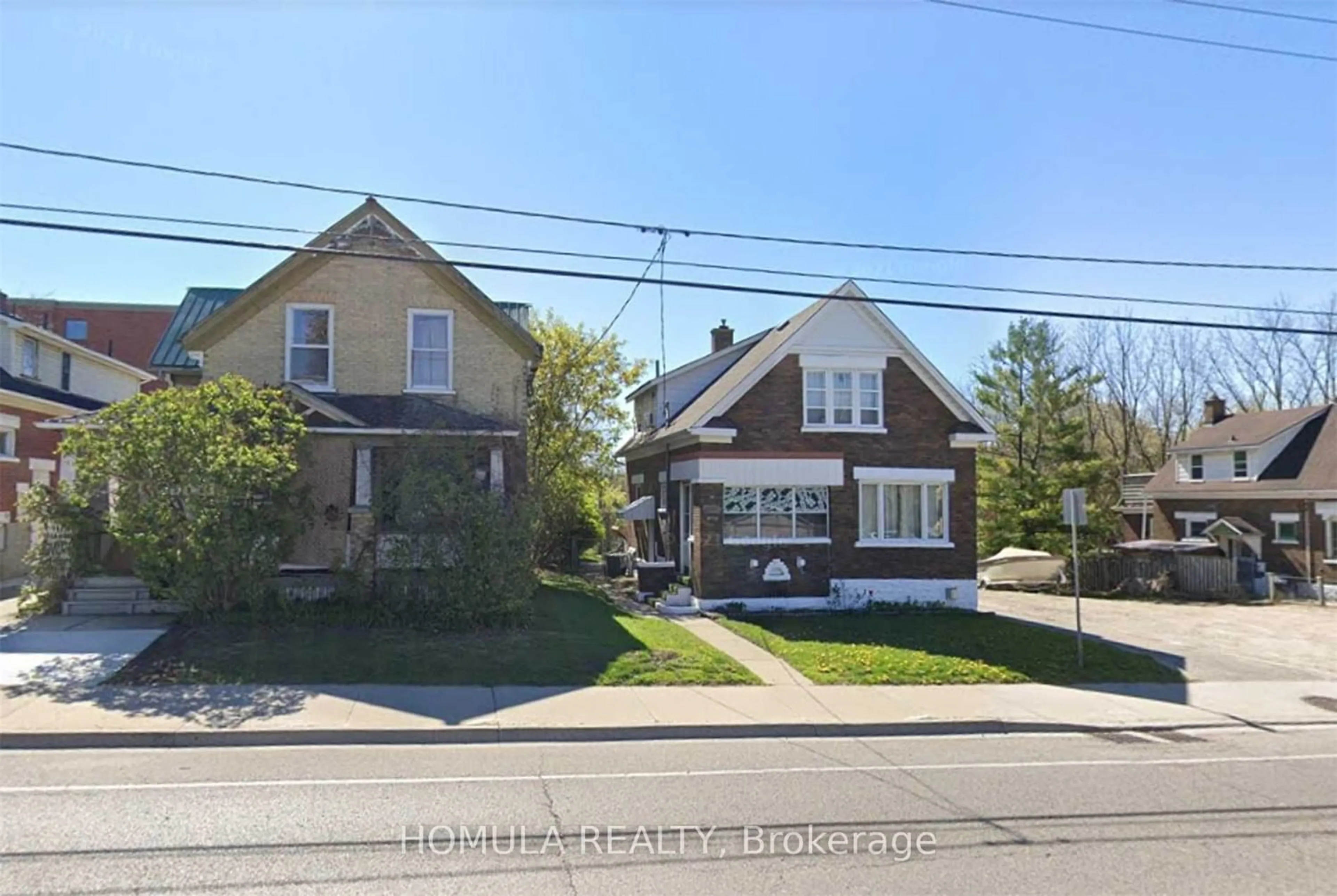 Frontside or backside of a home for 251 Victoria St, Kitchener Ontario N2G 2C1