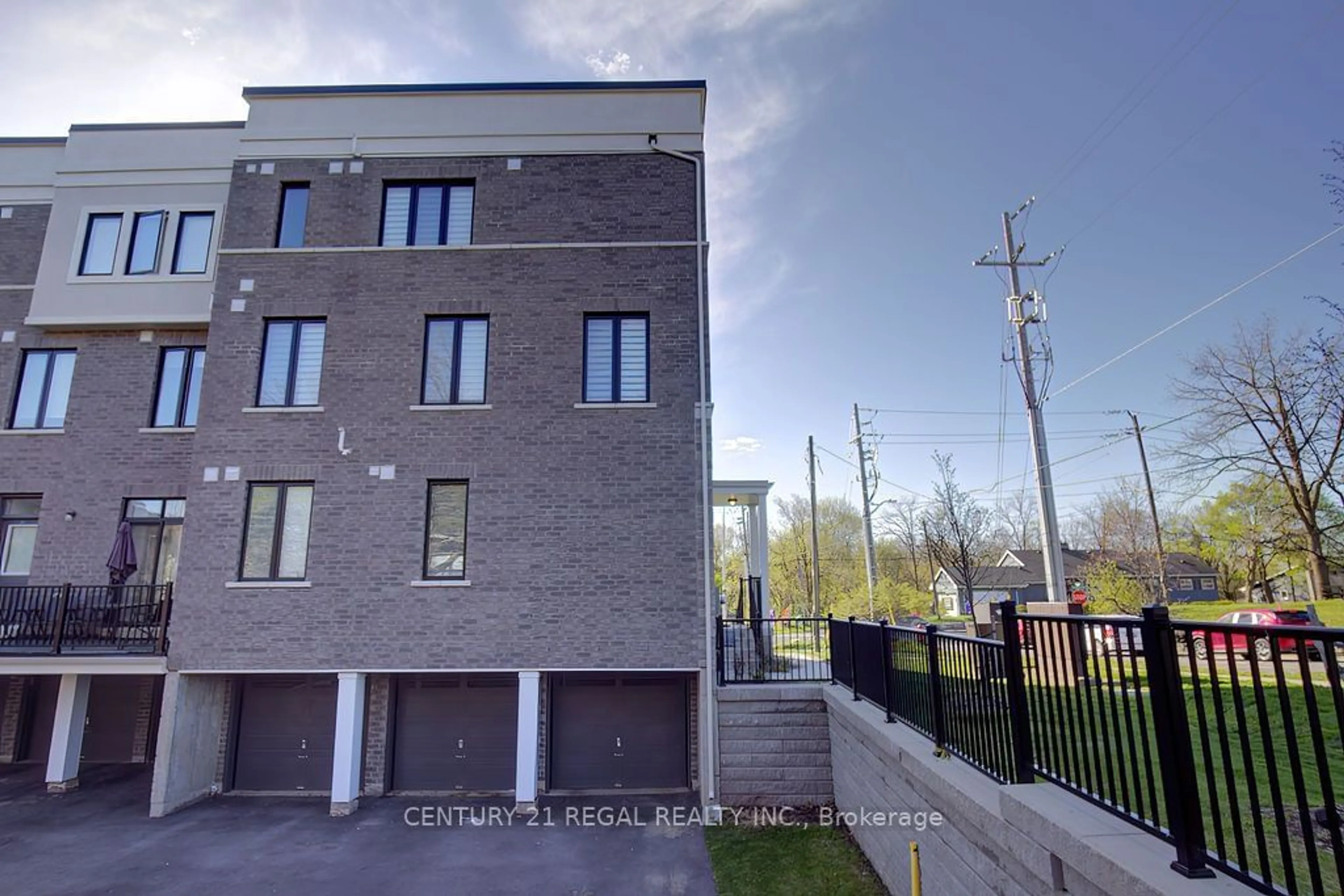 A pic from exterior of the house or condo for 383 Dundas St #45, Hamilton Ontario L0R 2H3