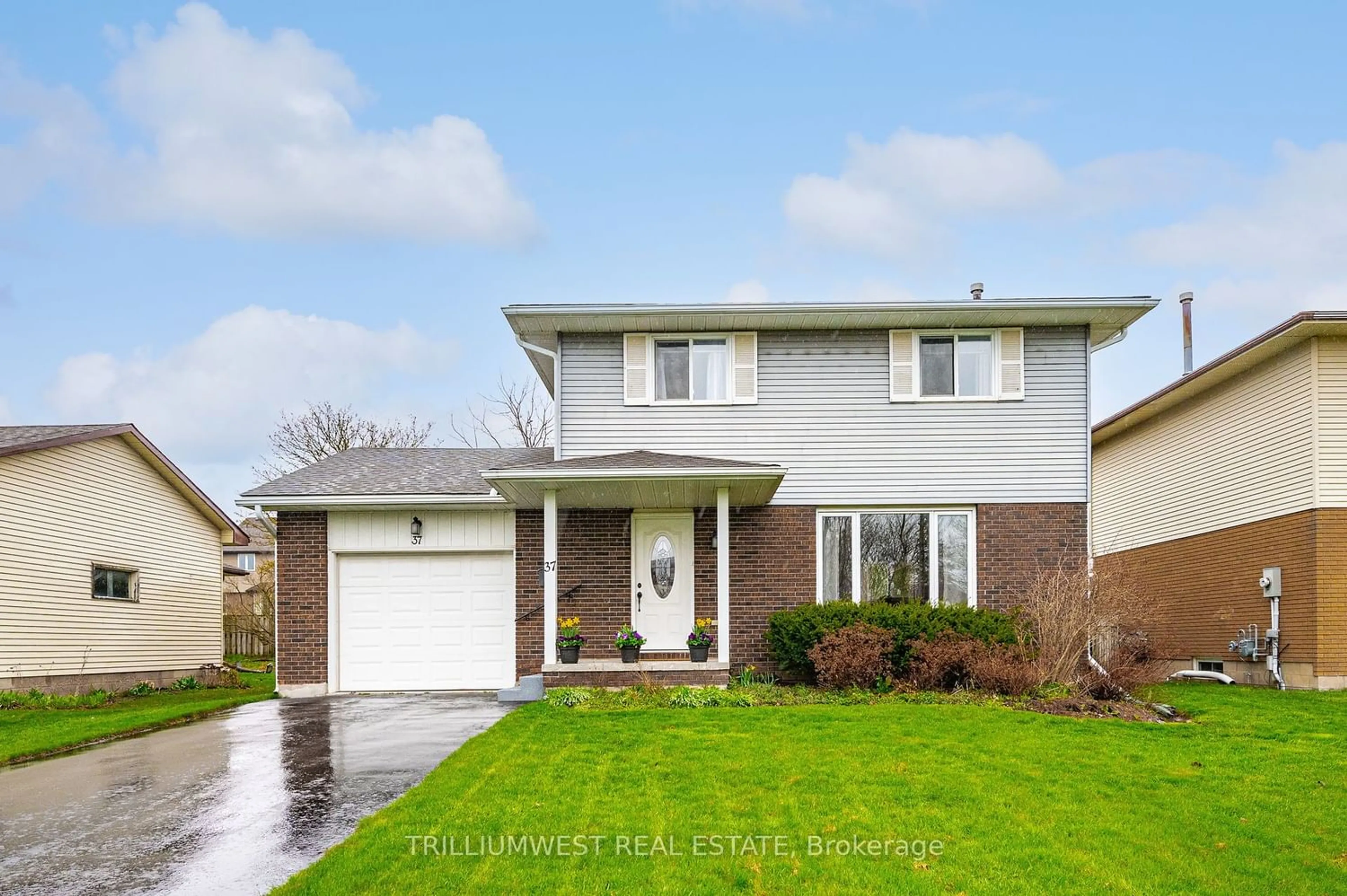 Frontside or backside of a home for 37 Bellefield Cres, Wellington North Ontario N0G 1A0