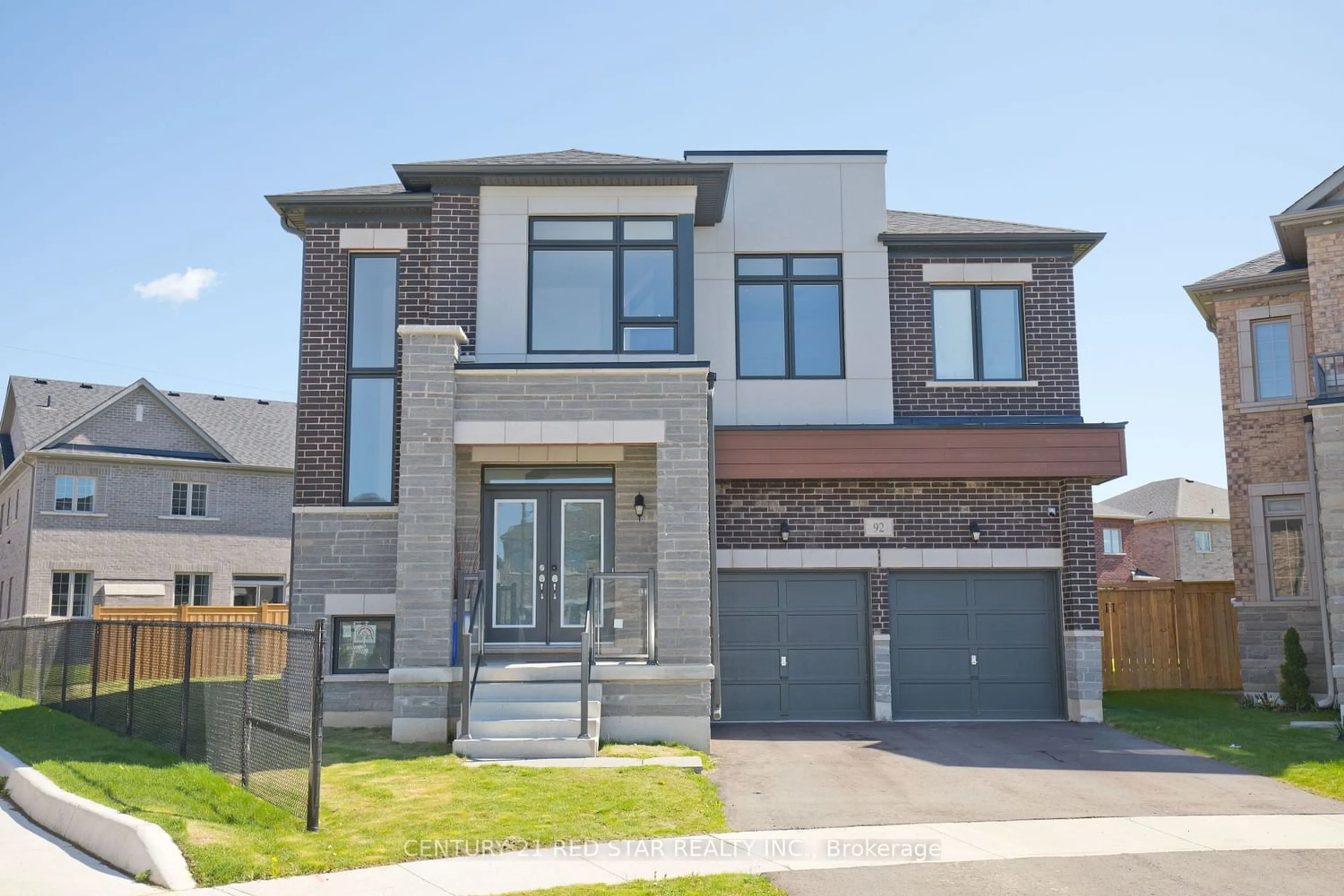 Home with brick exterior material for 92 Elstone Pl, Hamilton Ontario L8B 1Y9