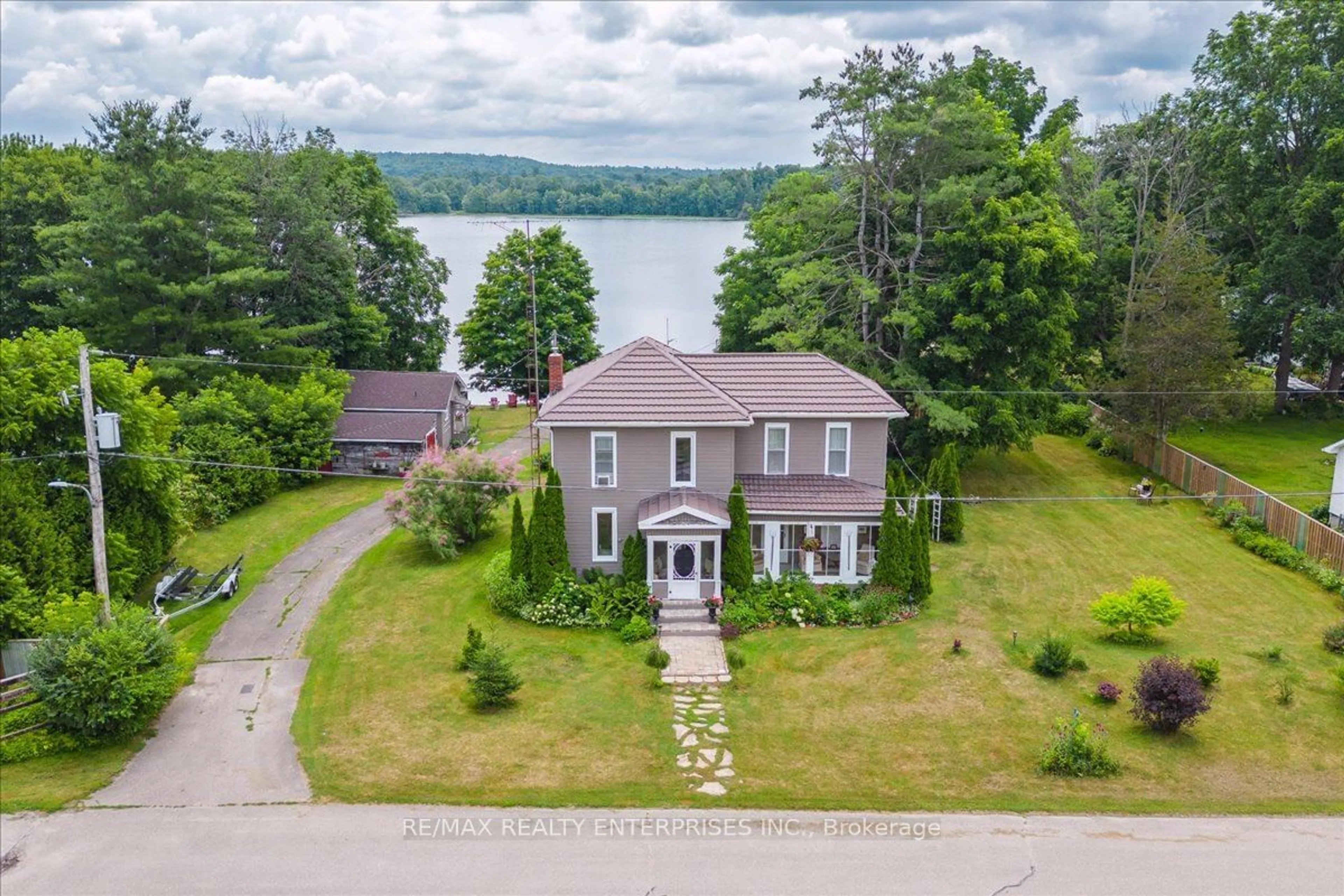 Lakeview for 119 Oakel St, Leeds & the Thousand Island Ontario K0E 1N0