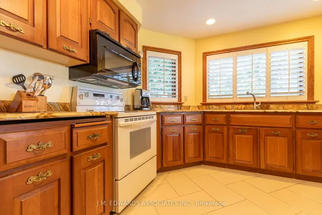 Additional property image - 23 Winona Park Rd