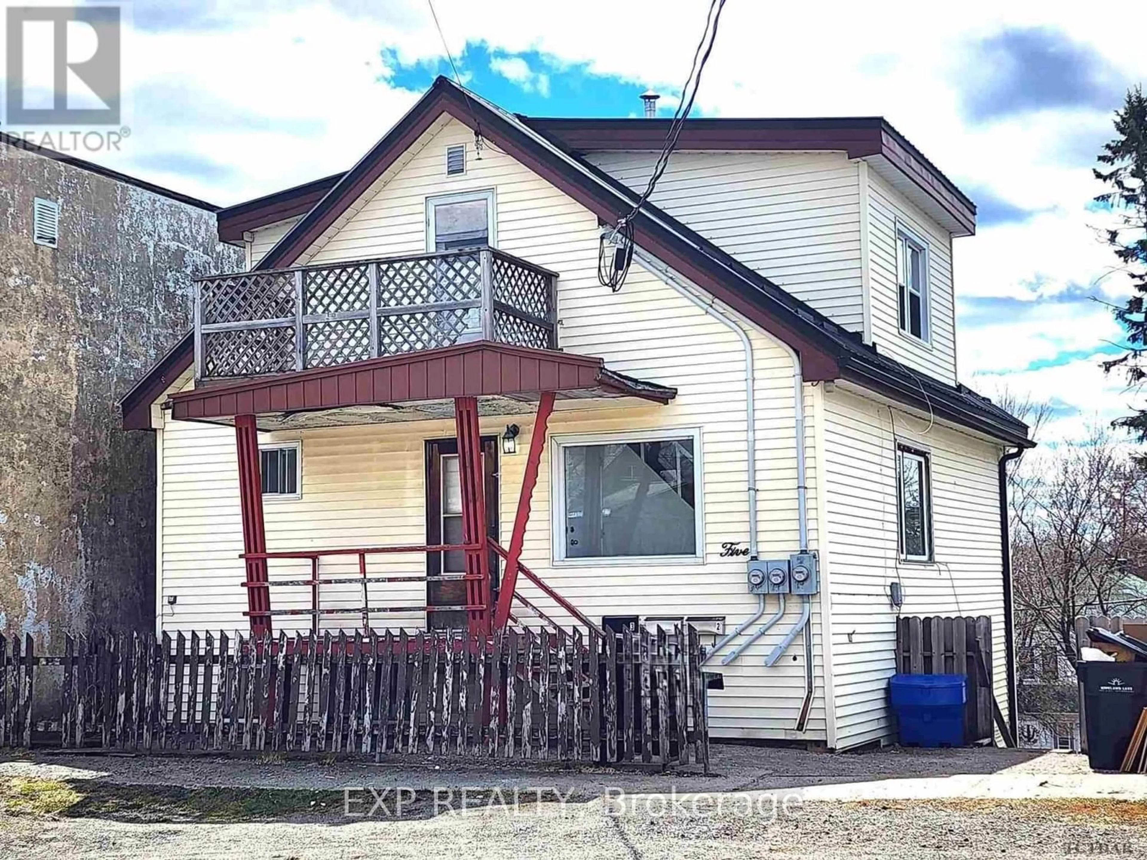 Frontside or backside of a home for 5 Mckelvie Ave, Kirkland Lake Ontario P2N 2K3