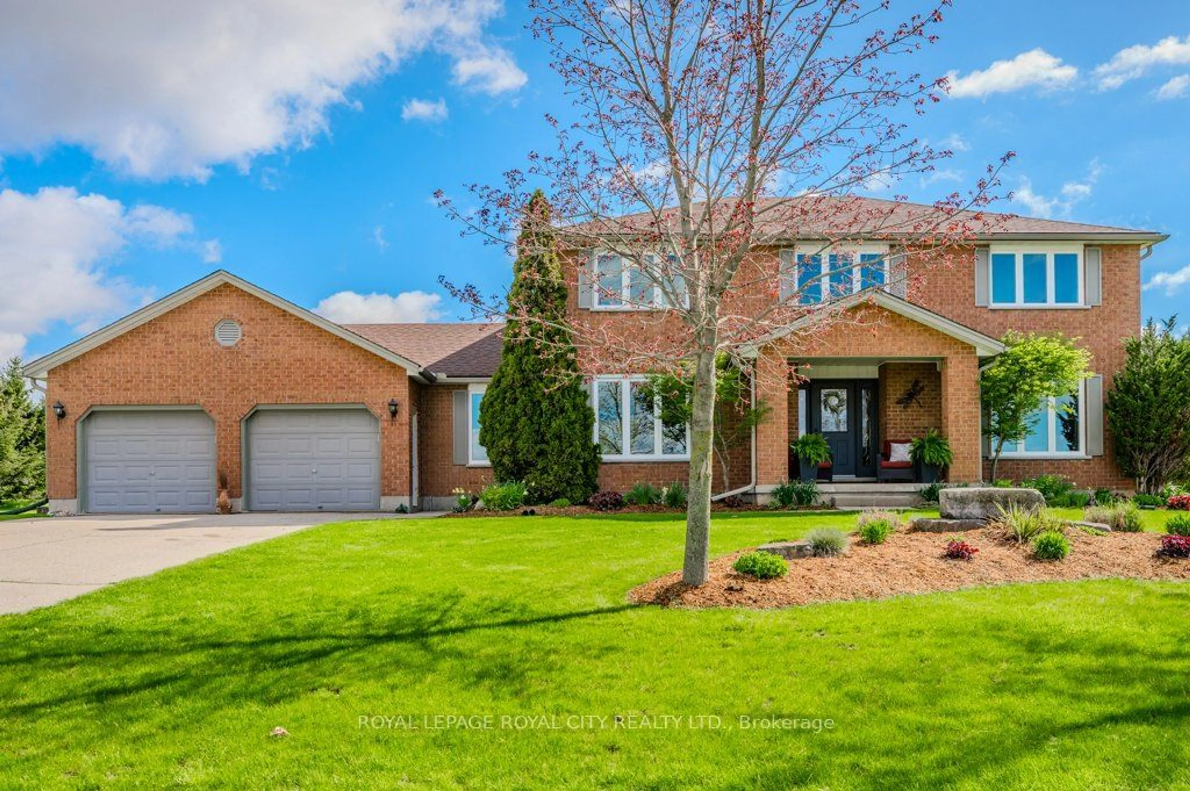 Home with brick exterior material for 97 Ellenville Cres, Guelph/Eramosa Ontario N0B 1B0