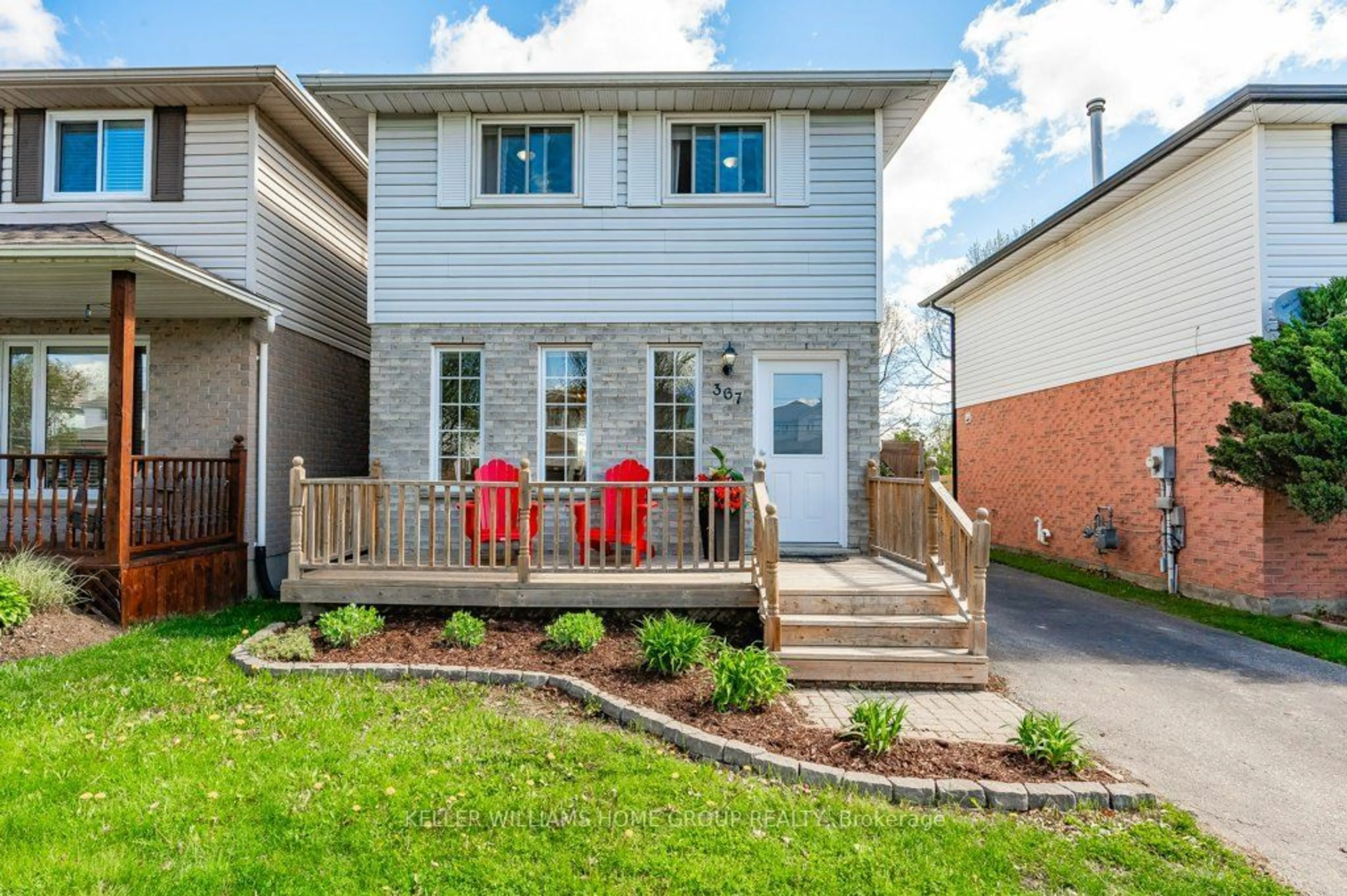 Frontside or backside of a home for 367 Auden Rd, Guelph Ontario N1E 6V5