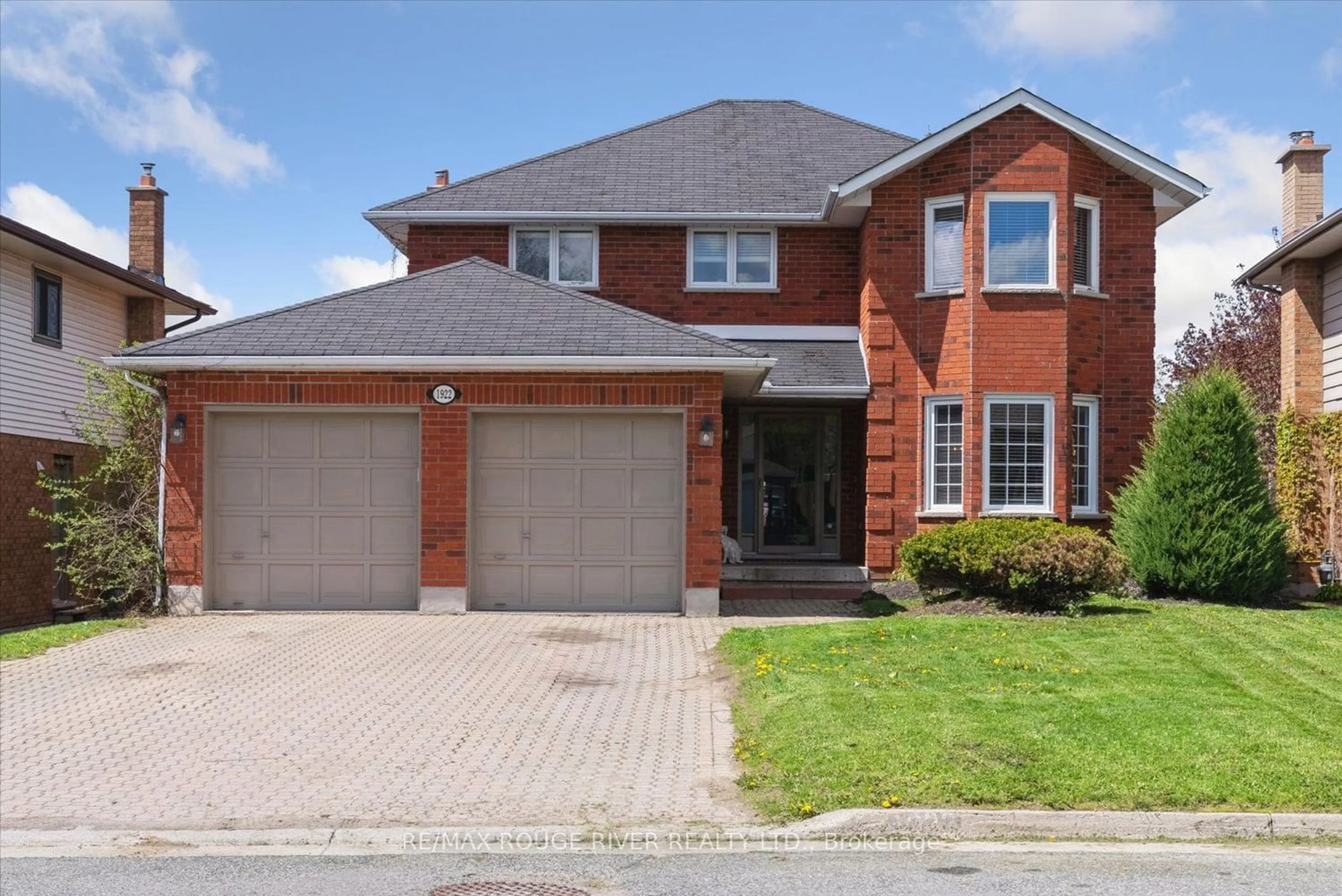 Home with brick exterior material for 1922 Mapleridge Dr, Peterborough Ontario K9K 2E4