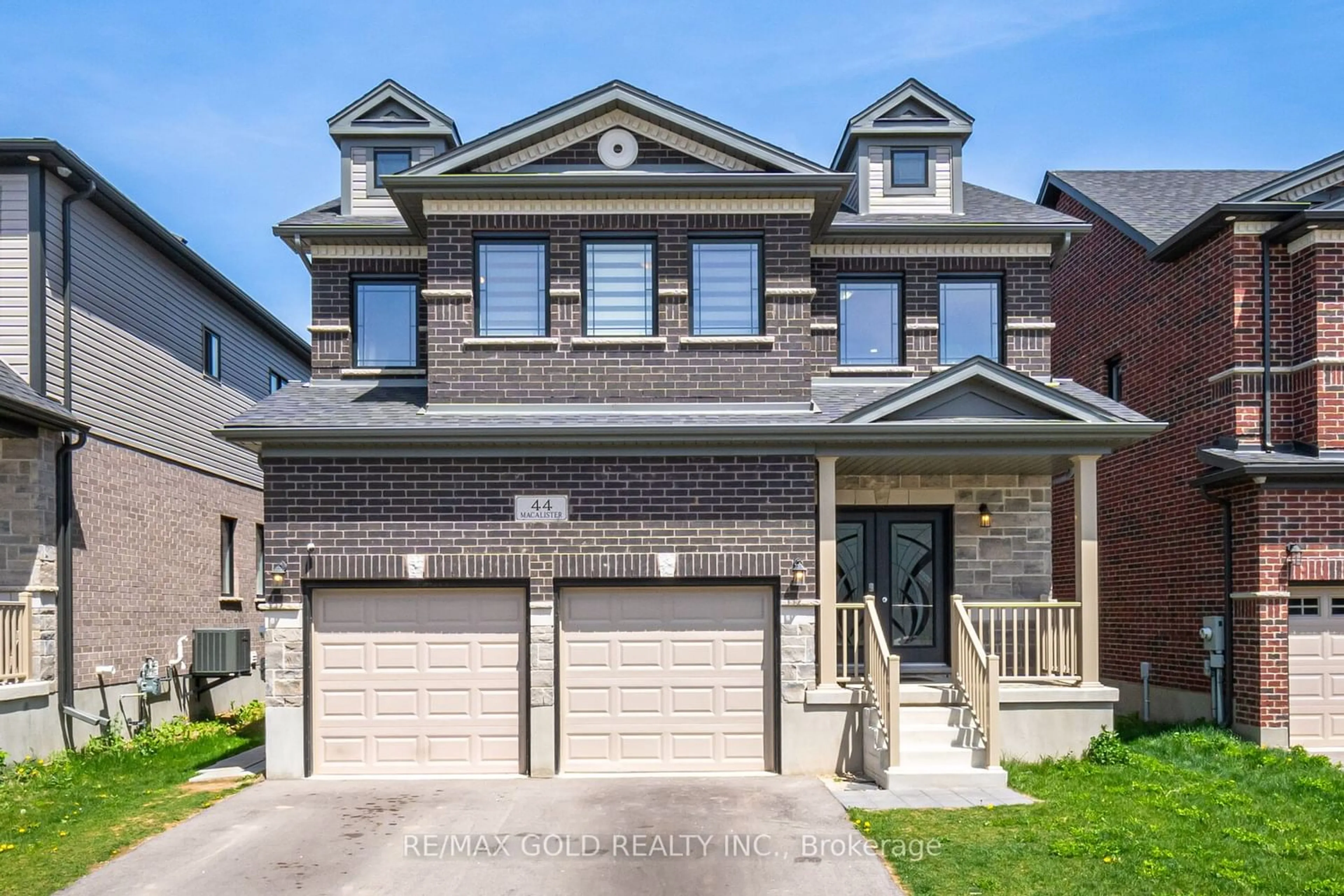 Home with brick exterior material for 44 Macalister Blvd, Guelph Ontario N1L 1B3