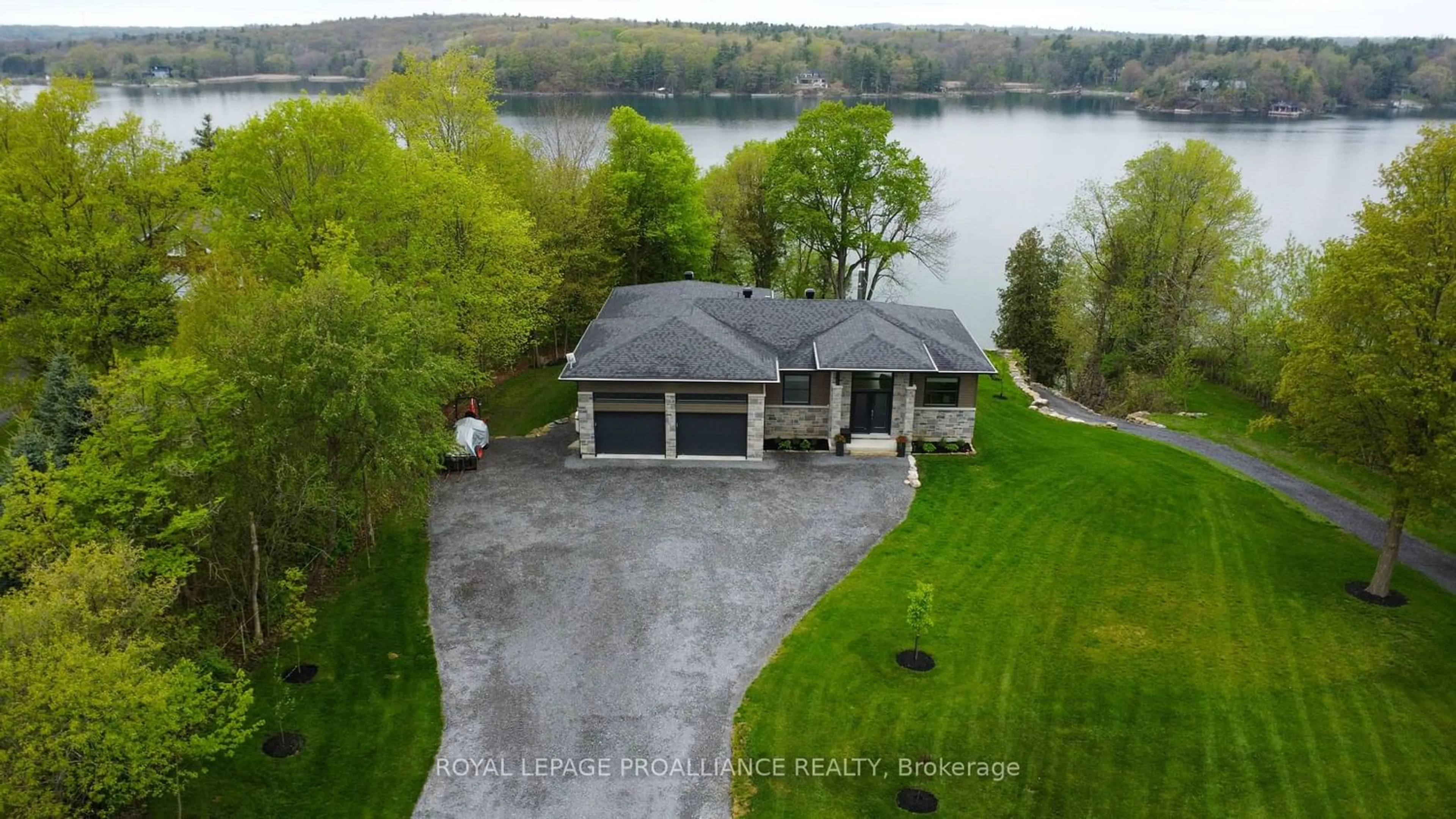 Lakeview for 747 North Shore Rd, Frontenac Islands Ontario K7G 2V6