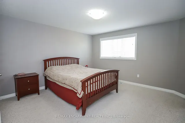 Additional property image - 51 Redcedar Cres