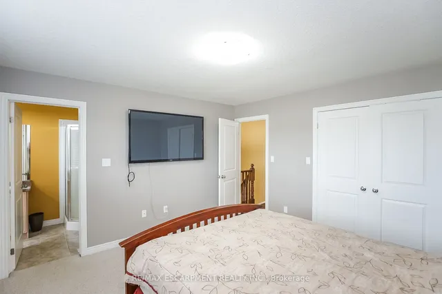 Additional property image - 51 Redcedar Cres