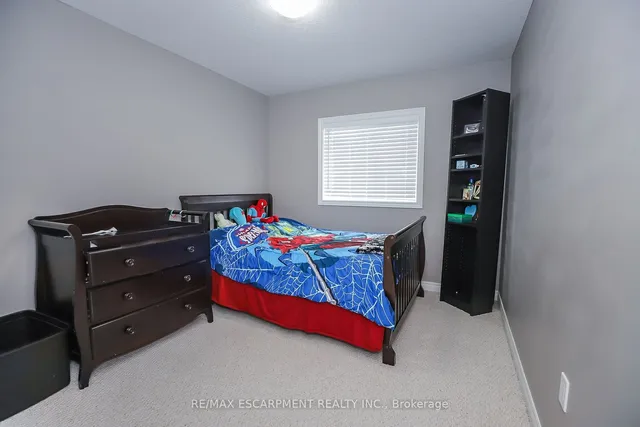 Additional property image - 51 Redcedar Cres