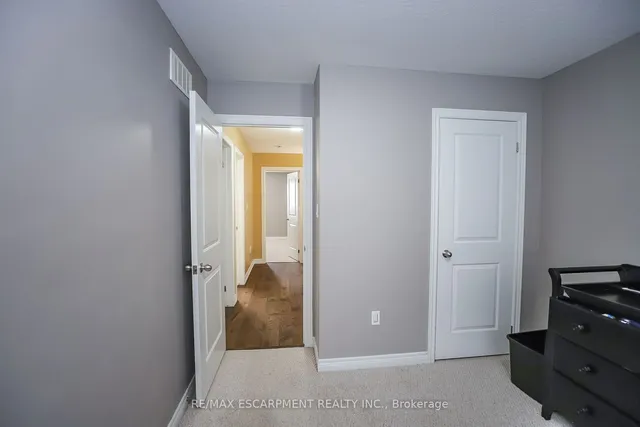 Additional property image - 51 Redcedar Cres