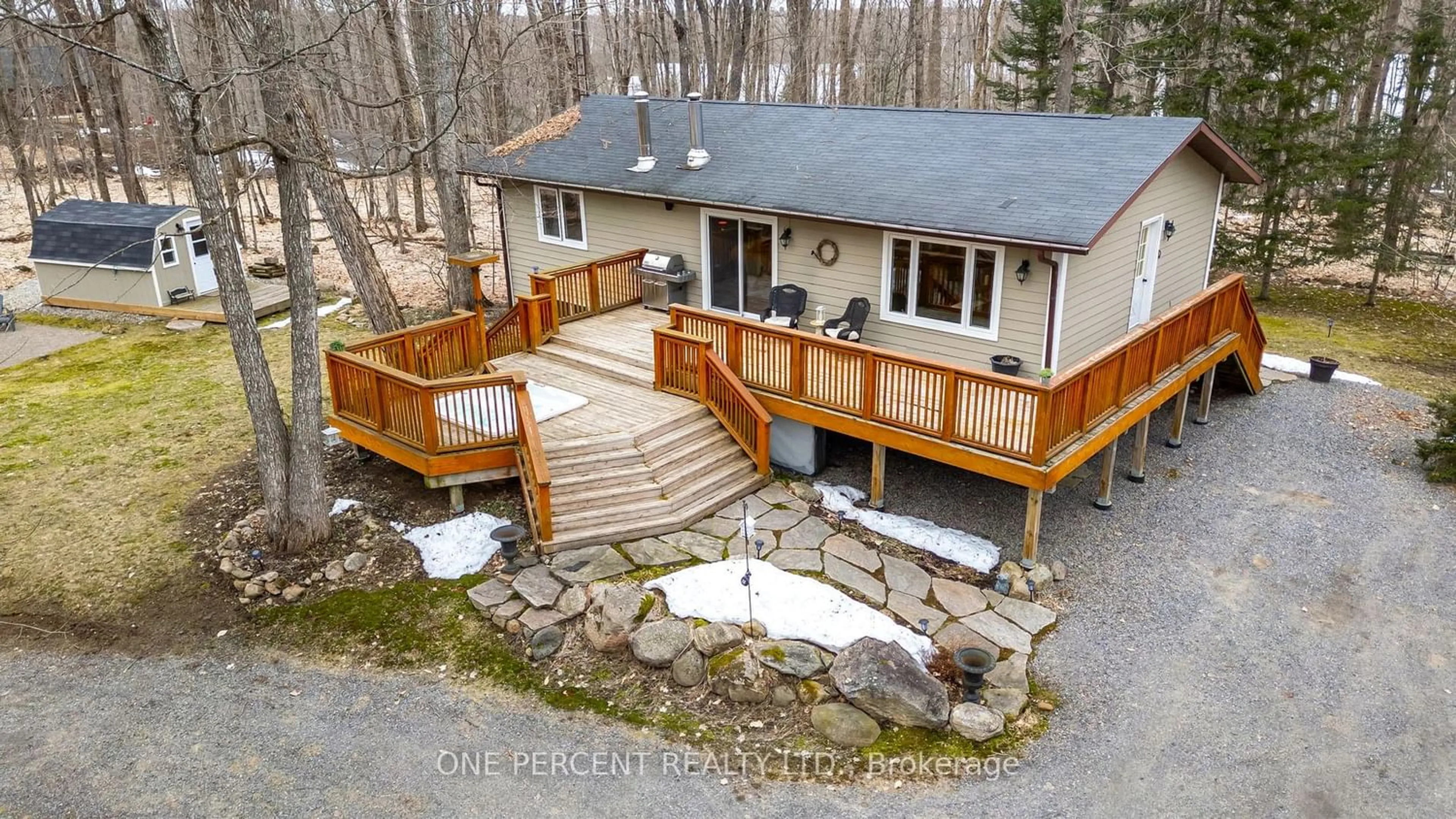 Cottage for 1047 Sands Rd, Muskoka Lakes Ontario P0B 1G0