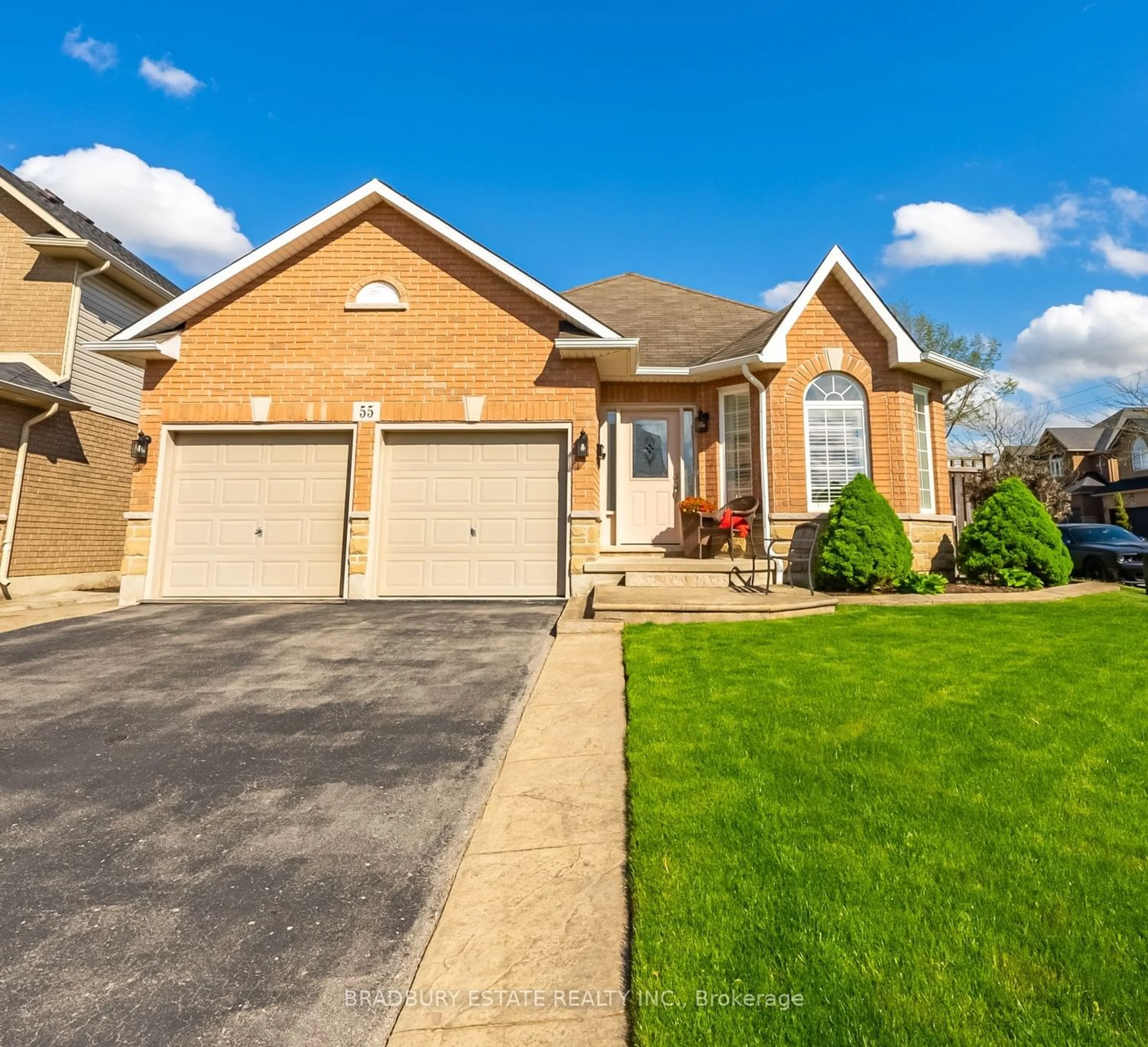 Frontside or backside of a home for 55 Mc Kibbon Ave, Hamilton Ontario L0R 1P0