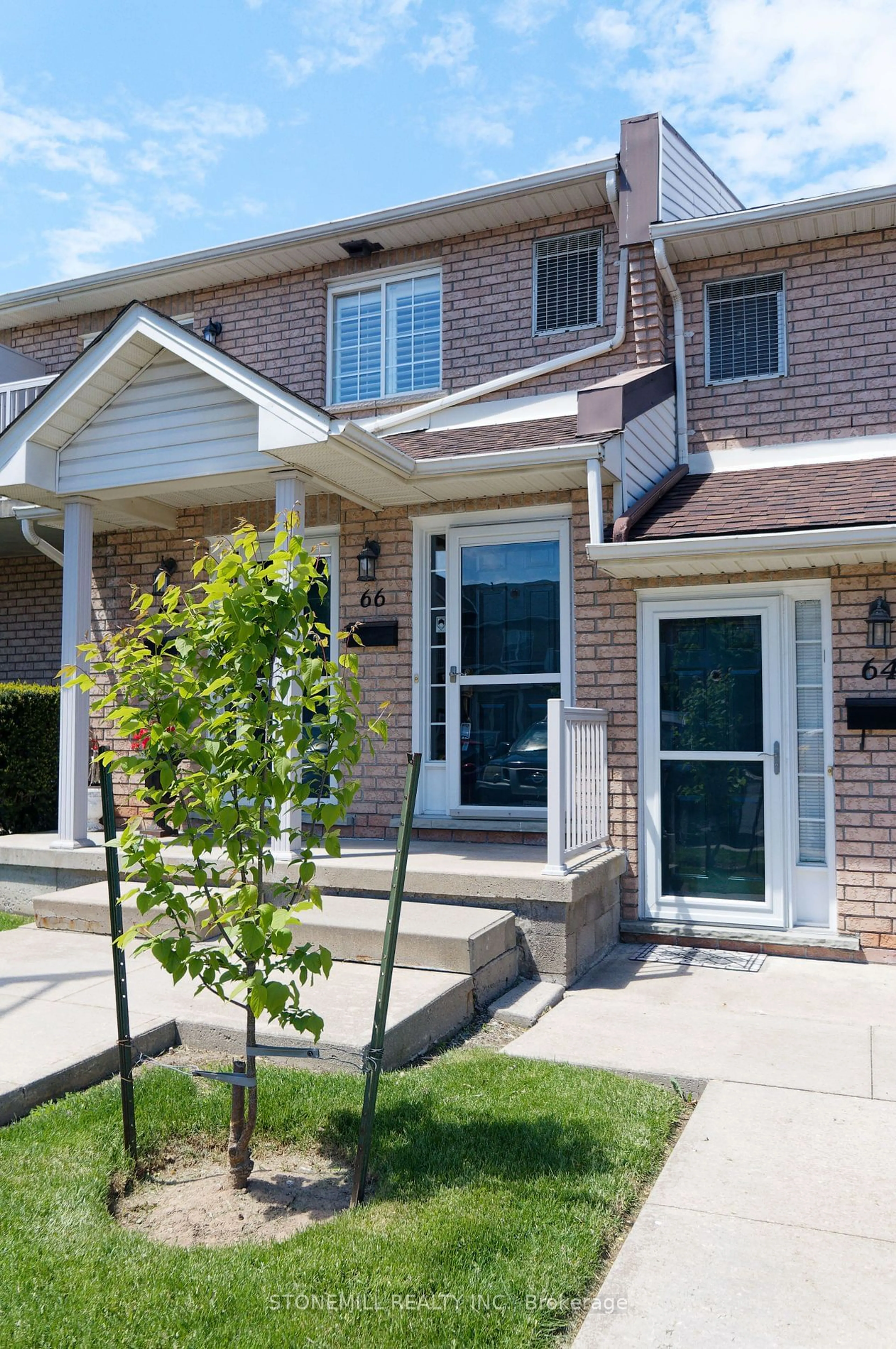 Home with brick exterior material for 2737 King St #66, Hamilton Ontario L8G 5H1