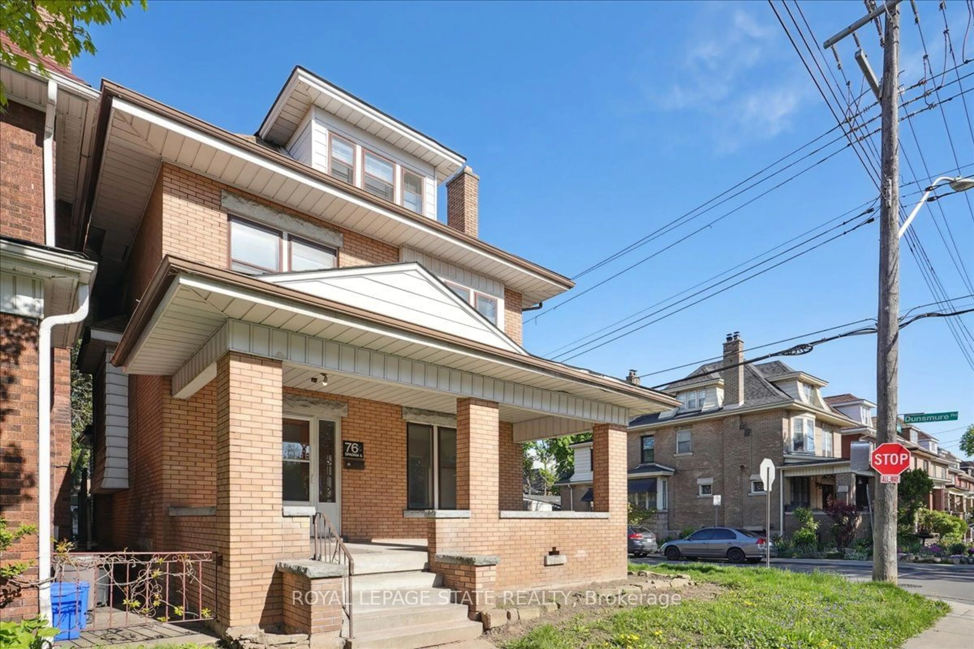 Frontside or backside of a home for 76 Spadina Ave, Hamilton Ontario L8M 2X3