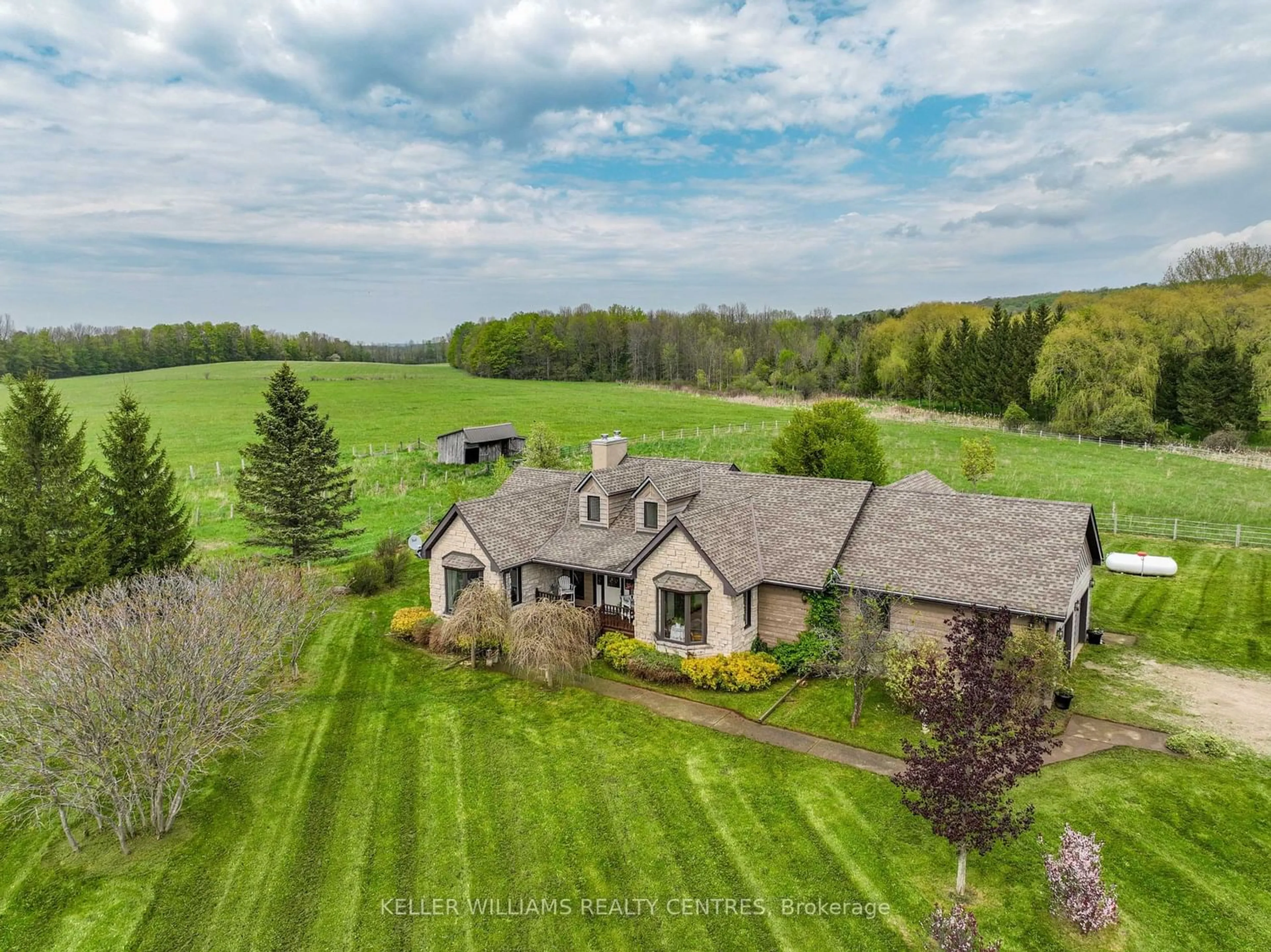 Frontside or backside of a home for 418485 Concession Road A, Meaford Ontario N4K 5N3
