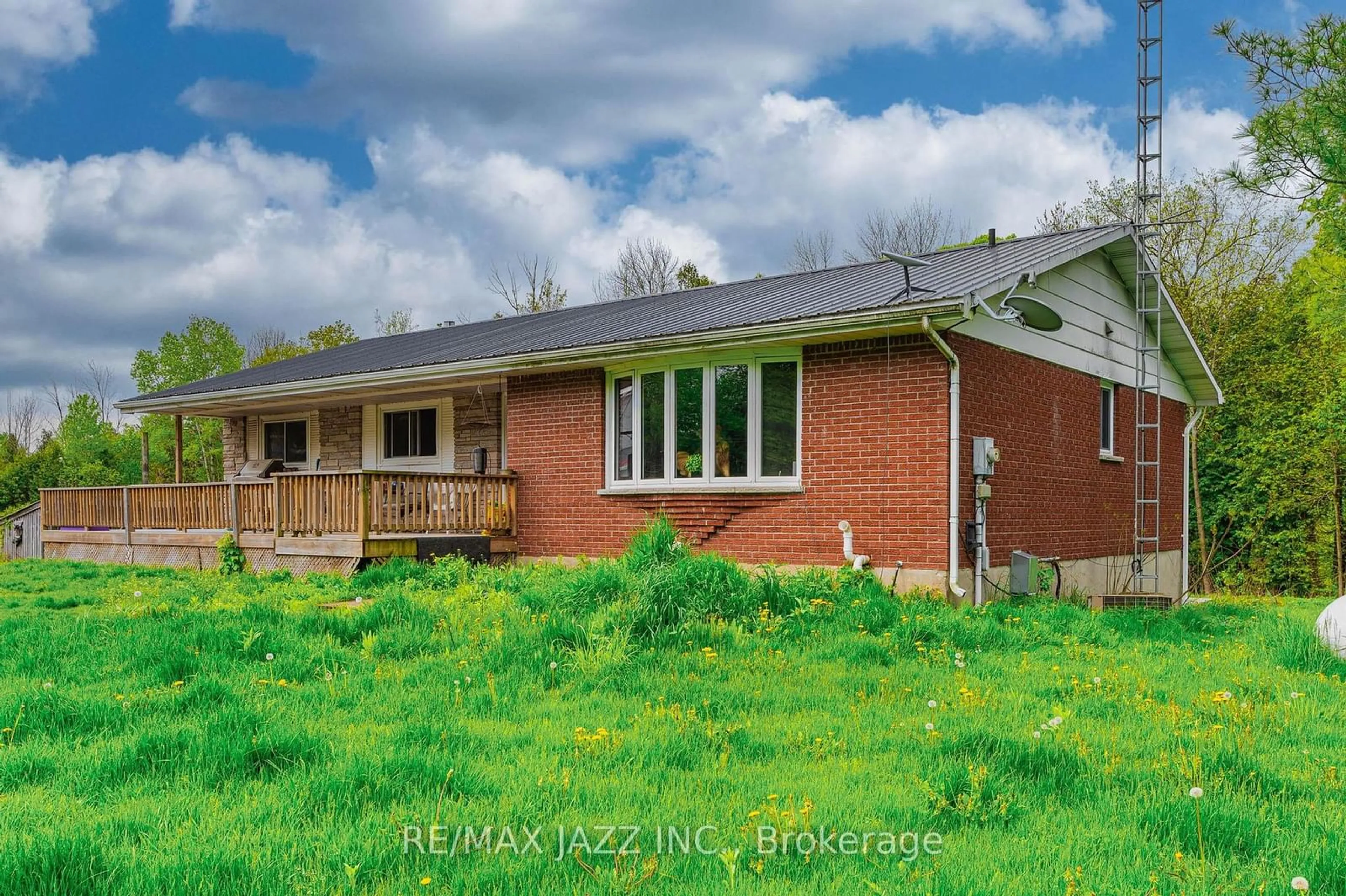 Outside view for 1114 Cowie Rd, Cramahe Ontario K0K 1M0