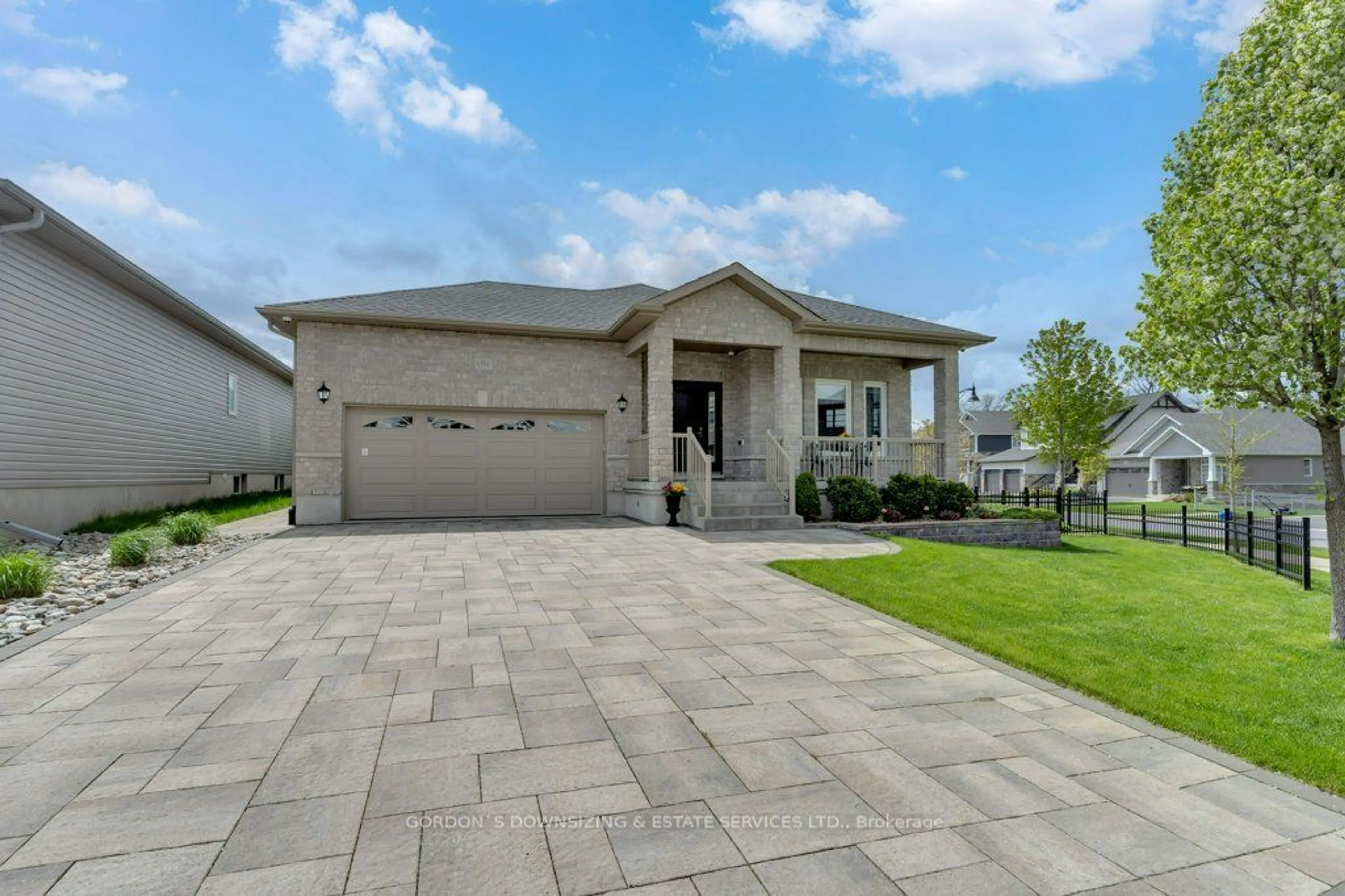 Frontside or backside of a home for 1280 Carfa Cres, Kingston Ontario K7P 0M8