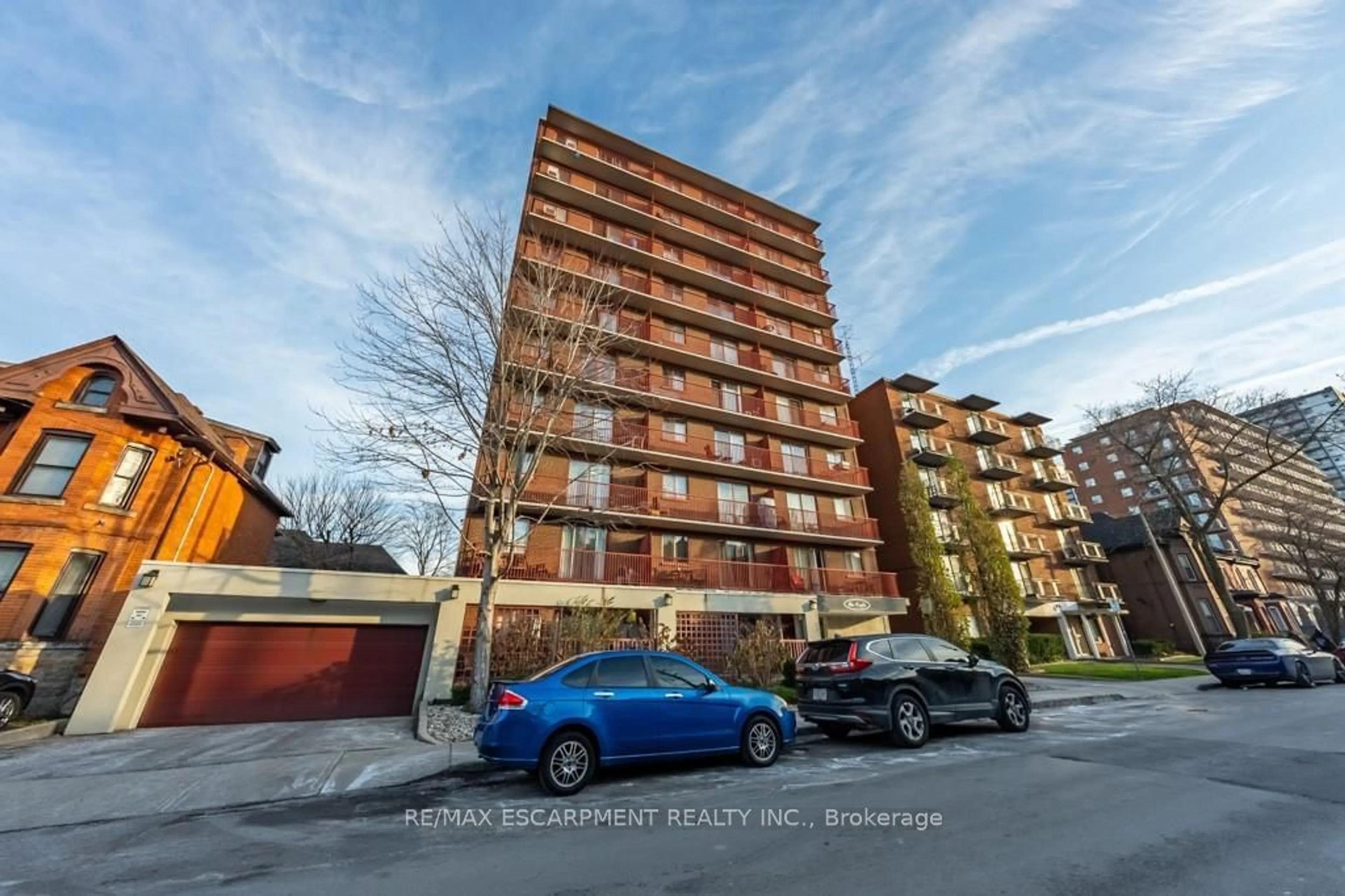 A pic from exterior of the house or condo for 141 Catharine St #305, Hamilton Ontario L8N 2J7