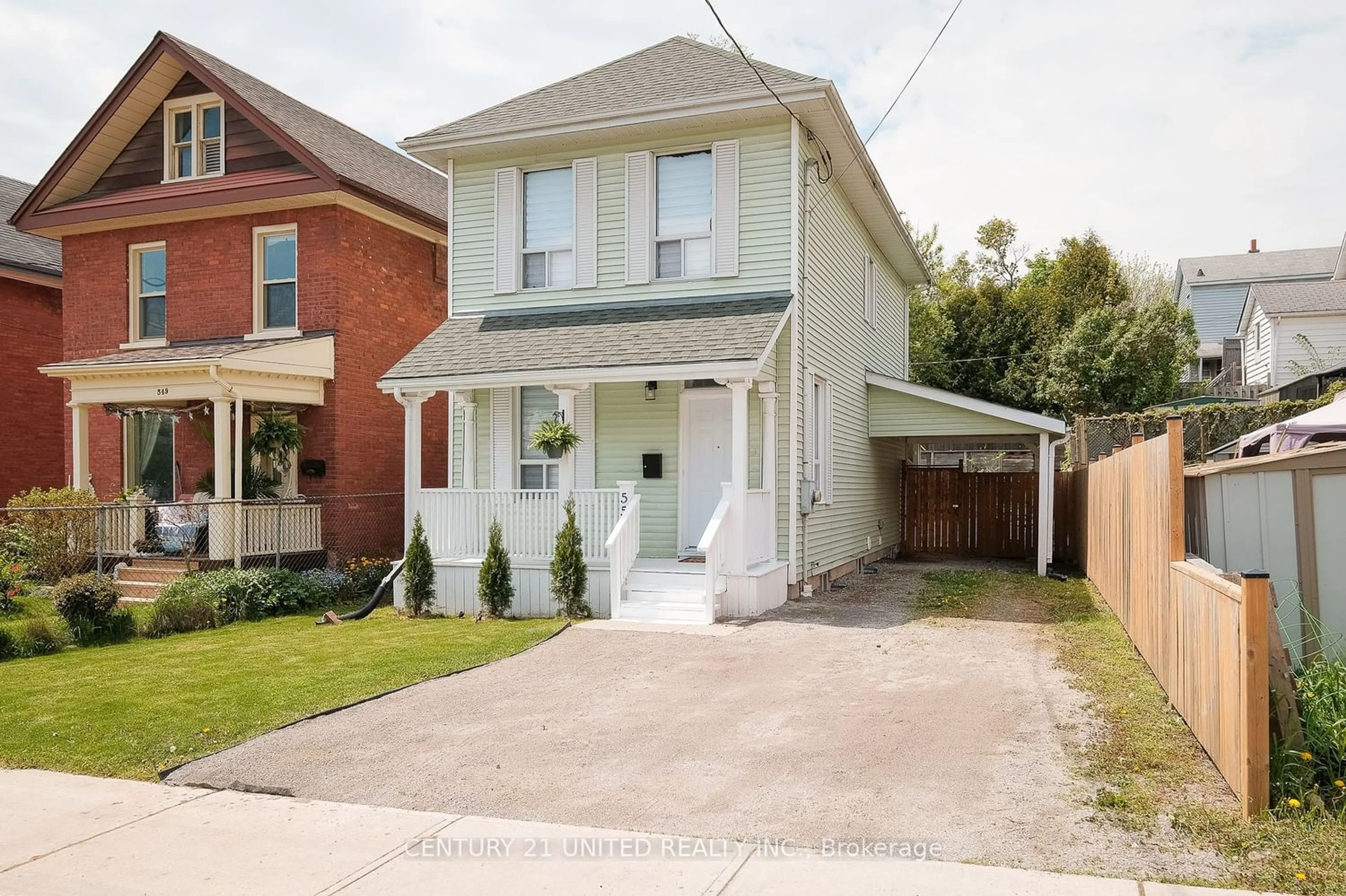 Frontside or backside of a home for 551 Gilchrist St, Peterborough Ontario K9H 4N8