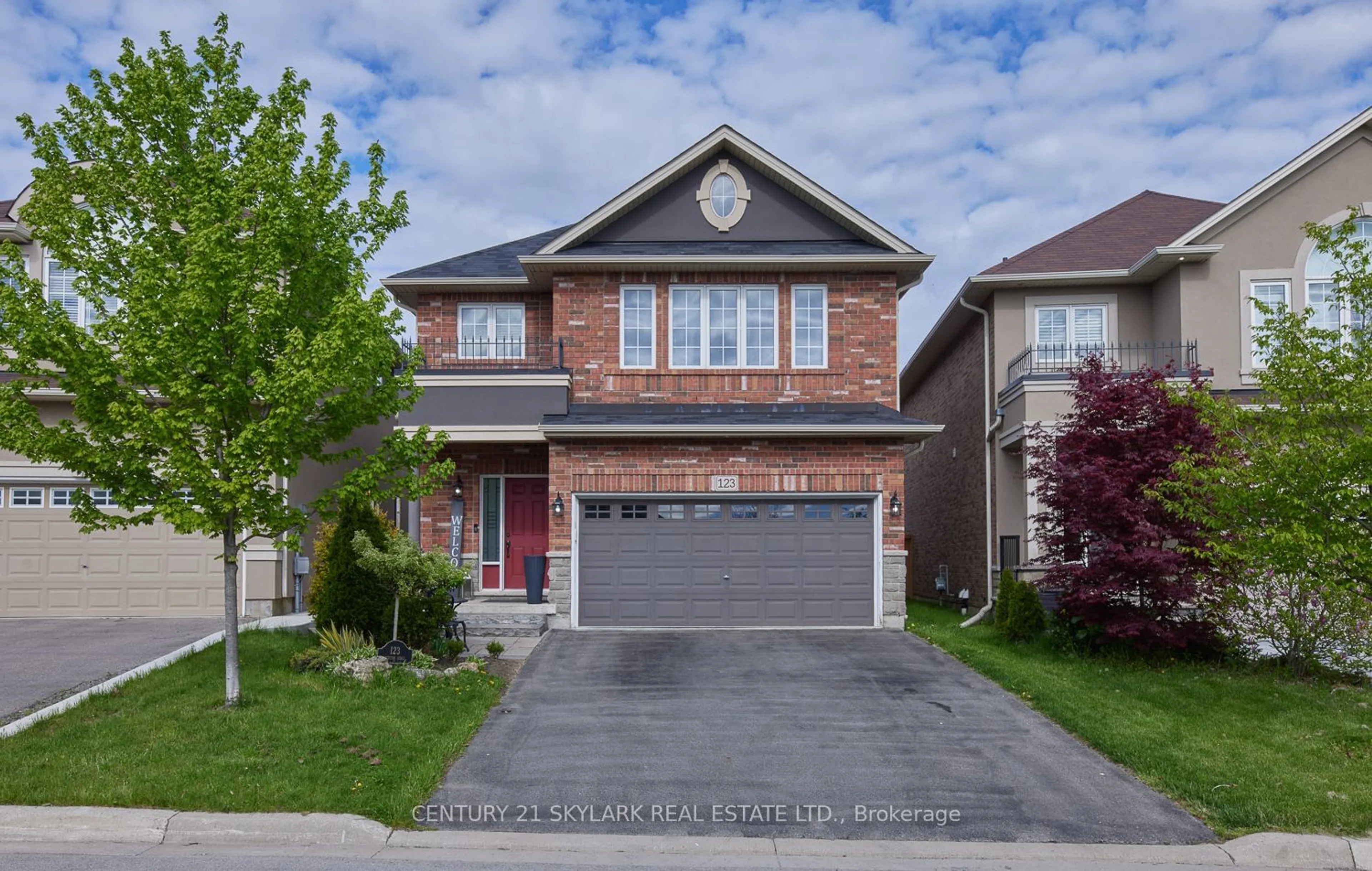 Frontside or backside of a home for 123 Vinton Rd, Hamilton Ontario L9K 0G6