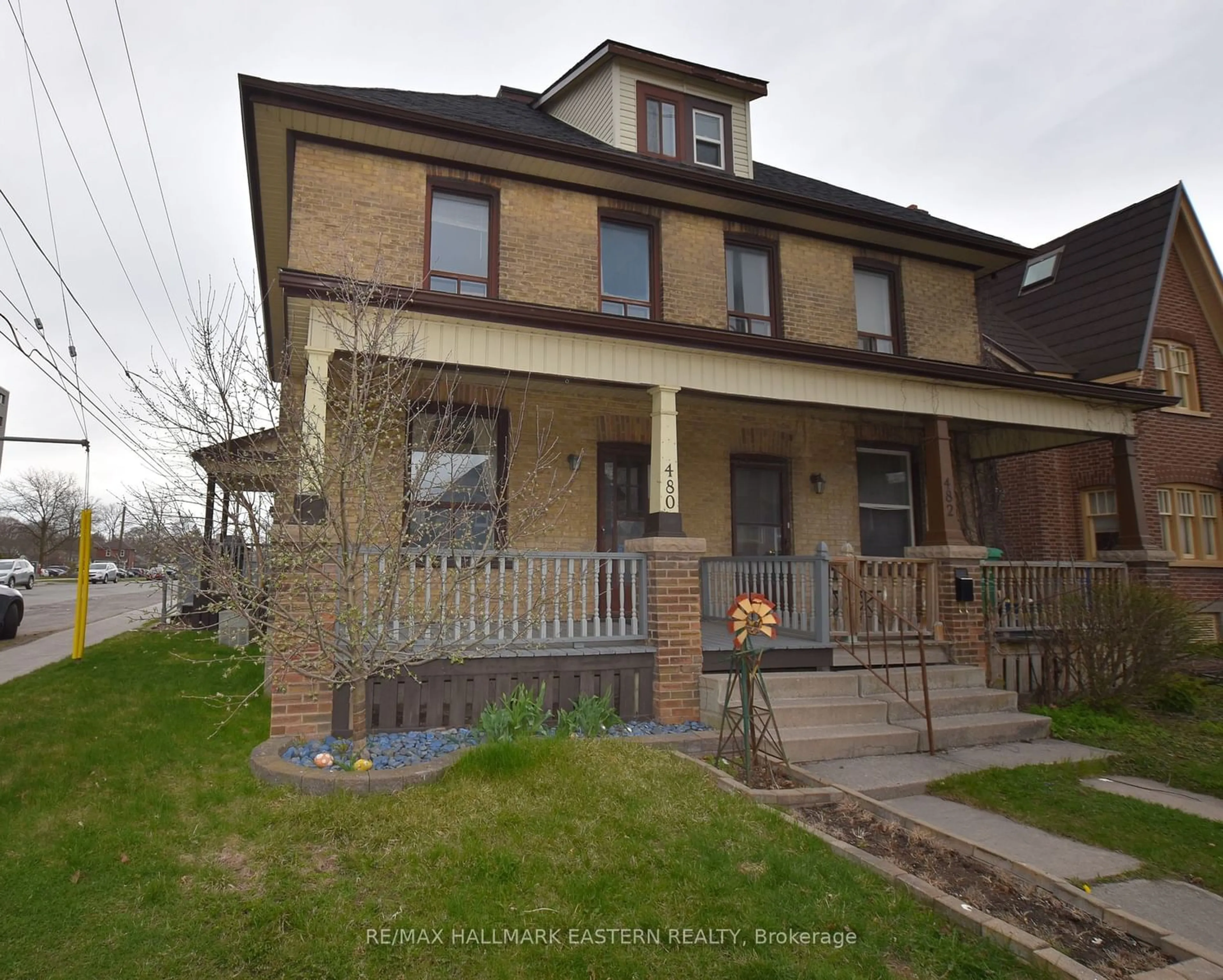 Frontside or backside of a home for 480 George St, Peterborough Ontario K9J 3E5