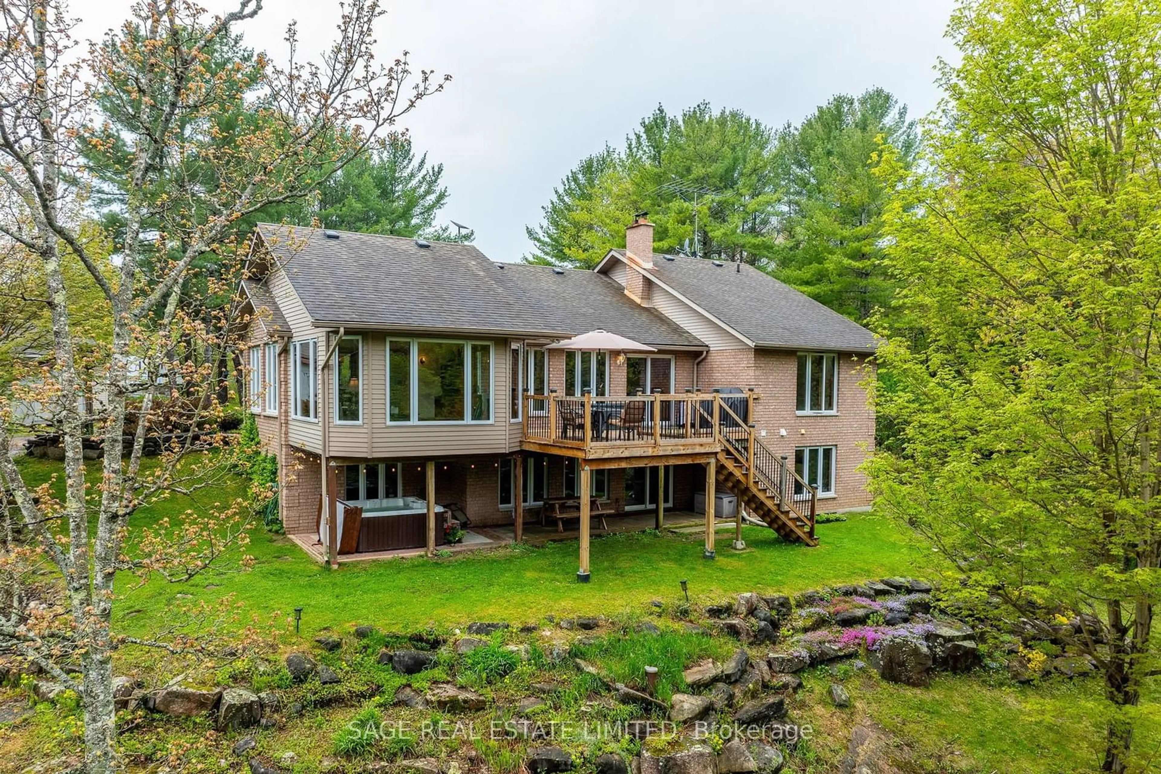 Cottage for 228 Bass Lake Rd, Galway-Cavendish and Harvey Ontario K0M 1A0