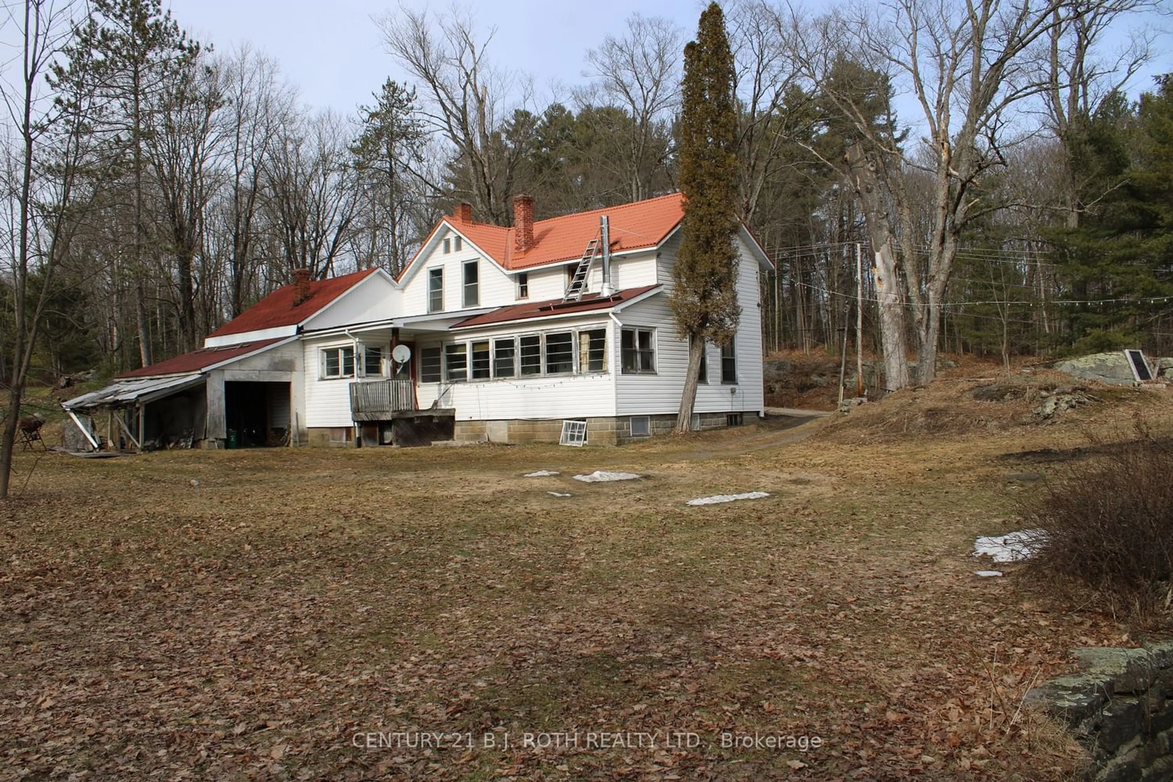 Cottage for 1074 Moore Rd, Bracebridge Ontario P1L 1X4