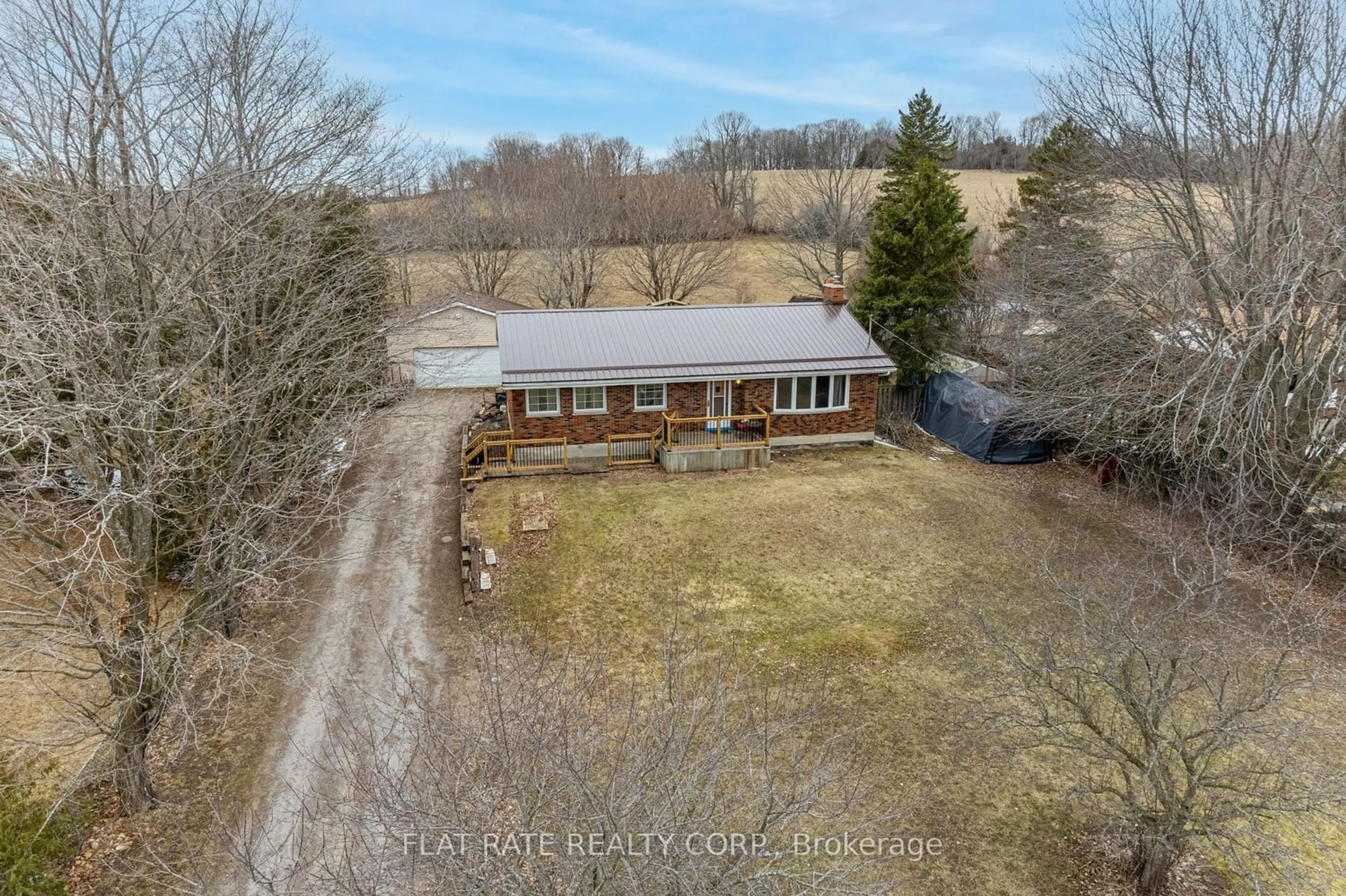 Frontside or backside of a home for 492 Robinson Rd, Smith-Ennismore-Lakefield Ontario K0L 1T0
