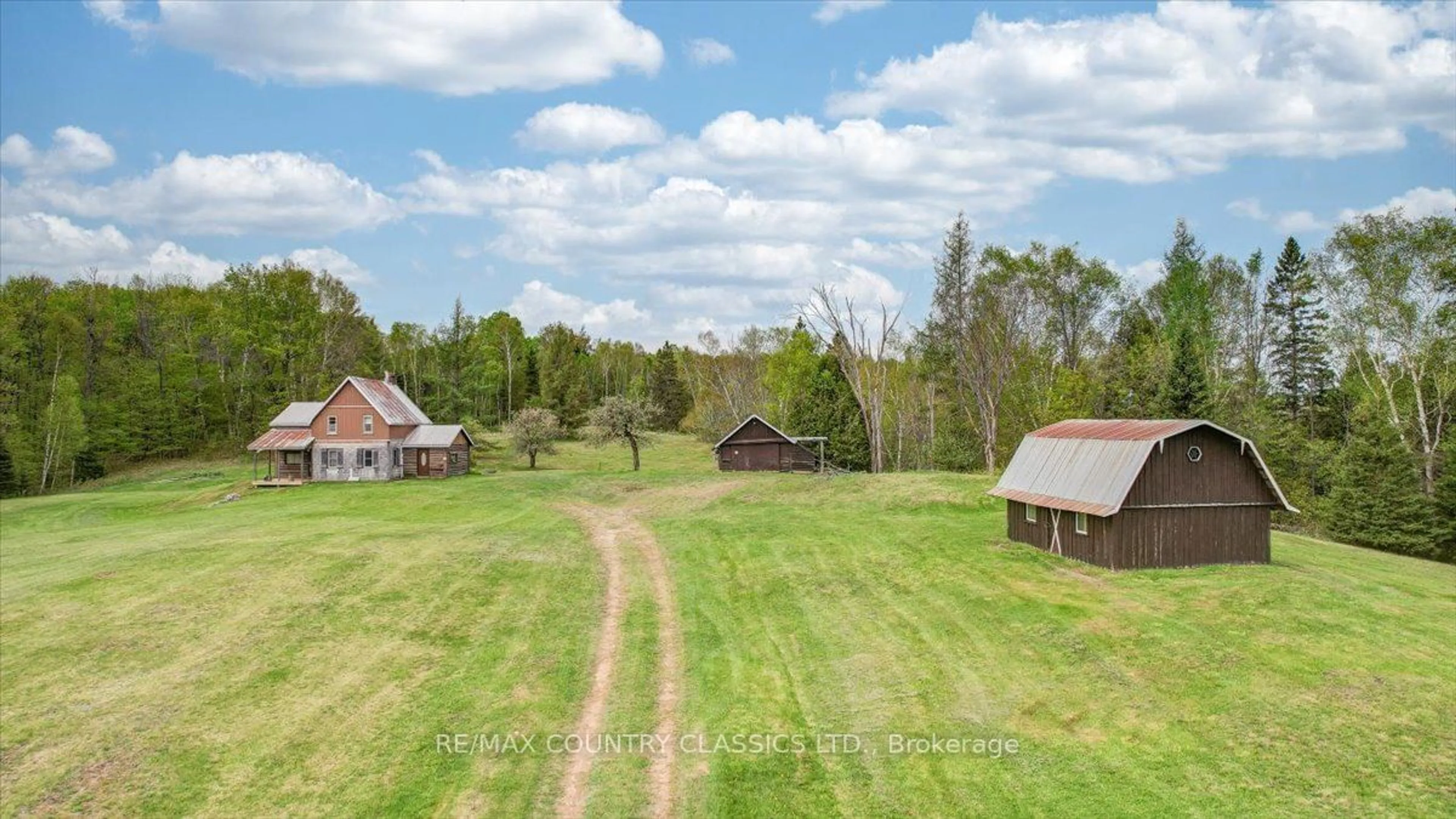 Shed for 1908 Lower Faraday Rd, Bancroft Ontario K0L 1C0