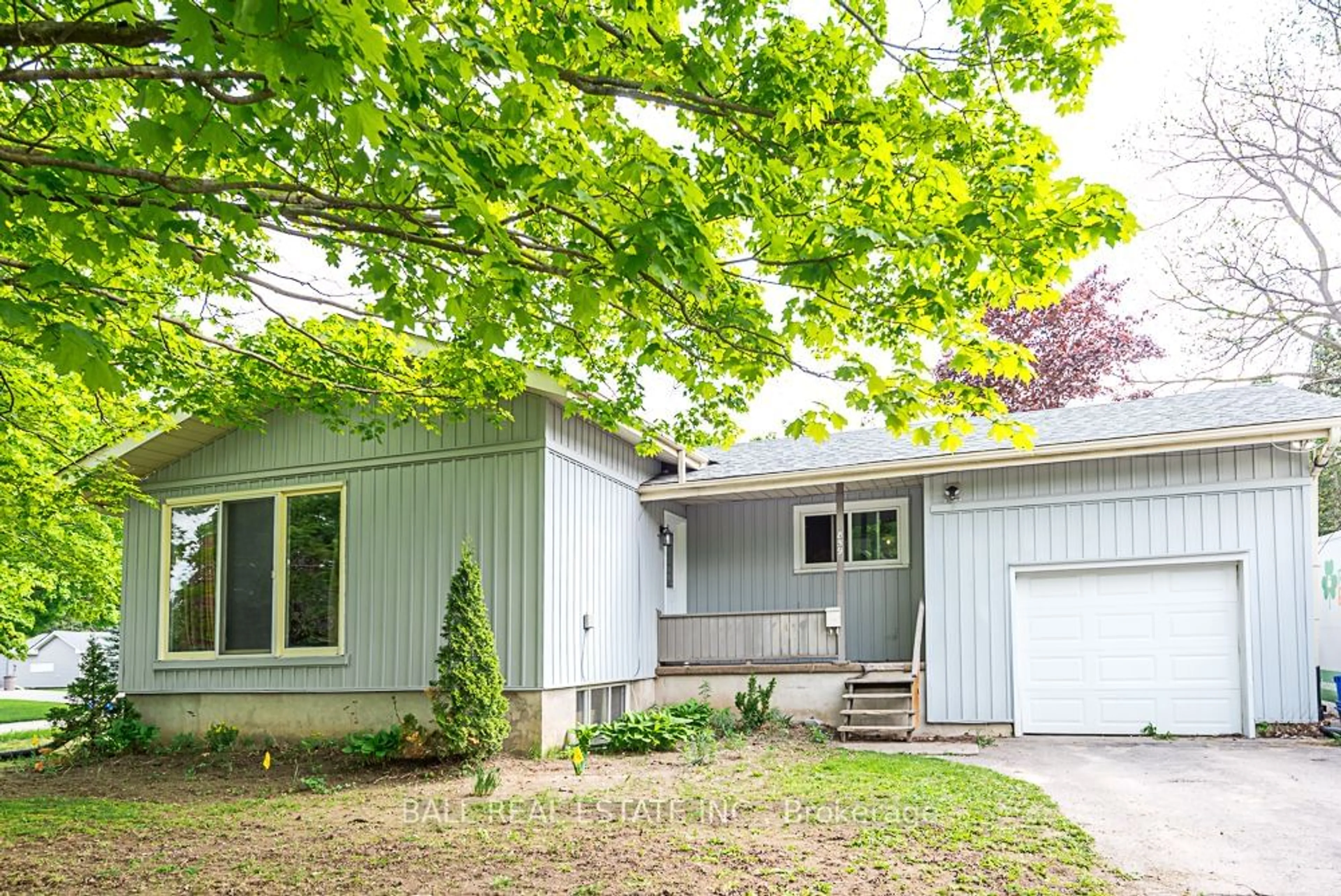 Frontside or backside of a home for 859 Crowley Cres, Peterborough Ontario K9J 6P5