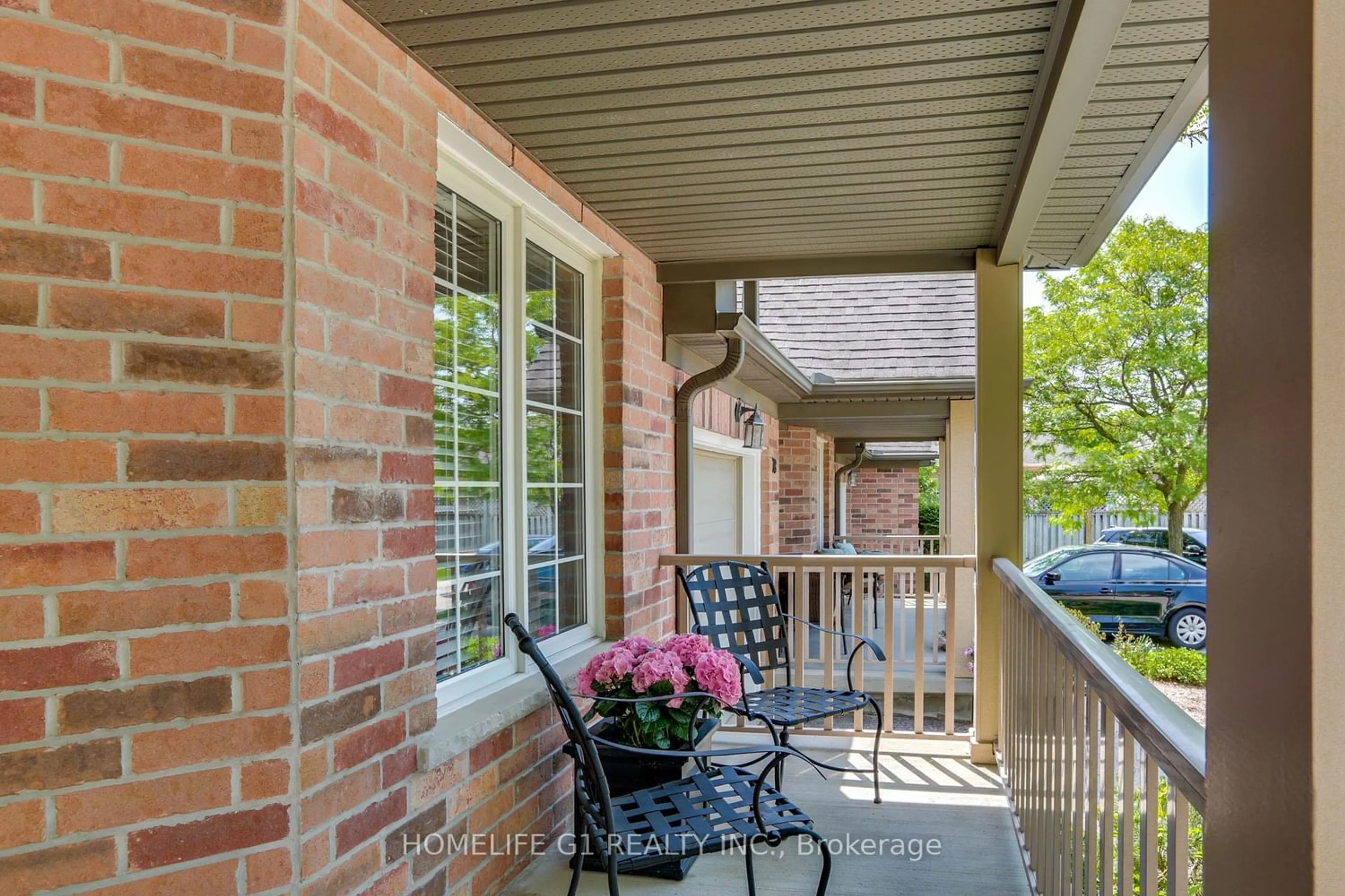 Patio for 320 Ambleside Dr #80, London Ontario N6G 5H8