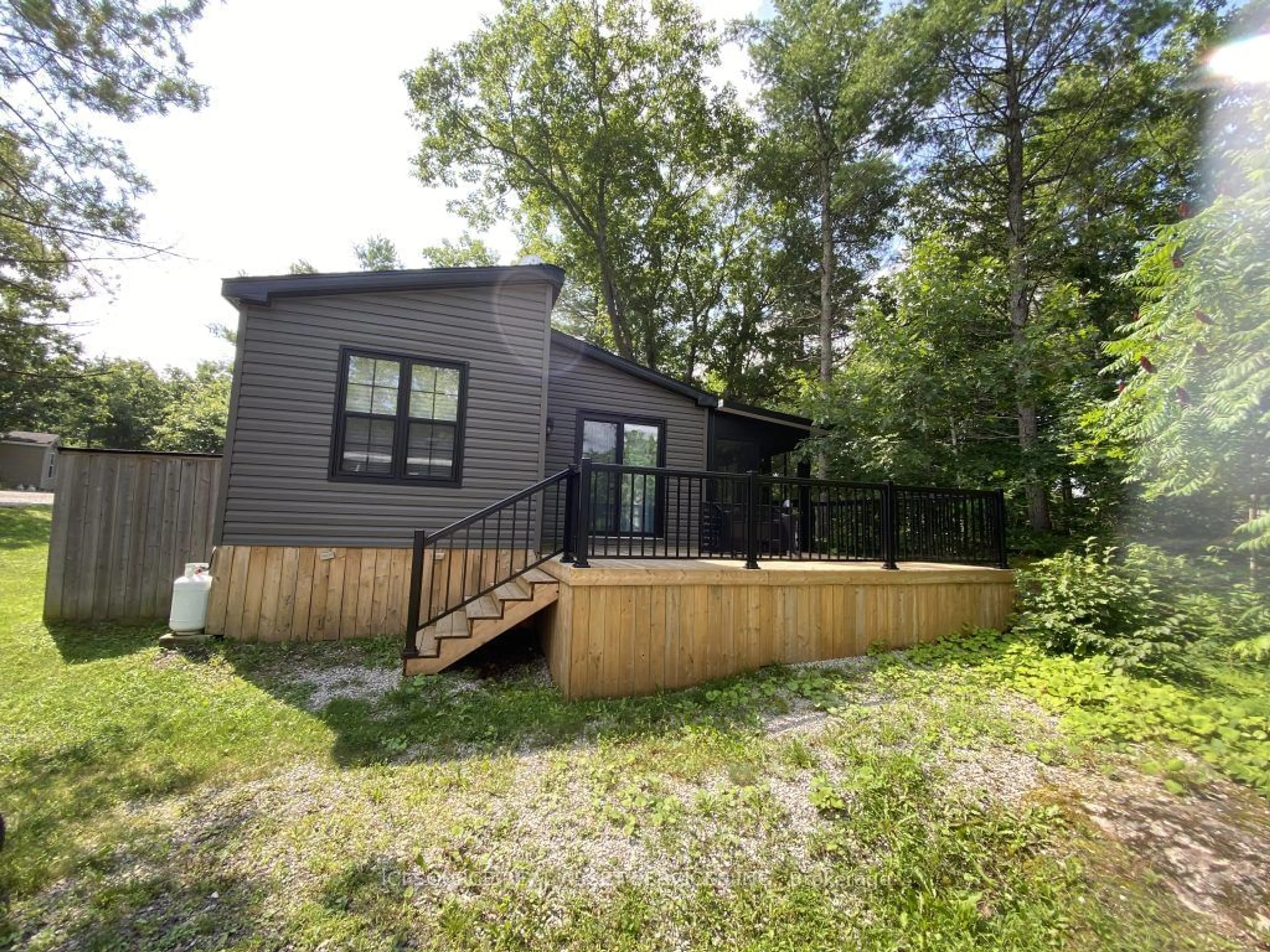 Cottage for 1336 S Morrison Lake Rd #Mor010, Gravenhurst Ontario P0E 1G0