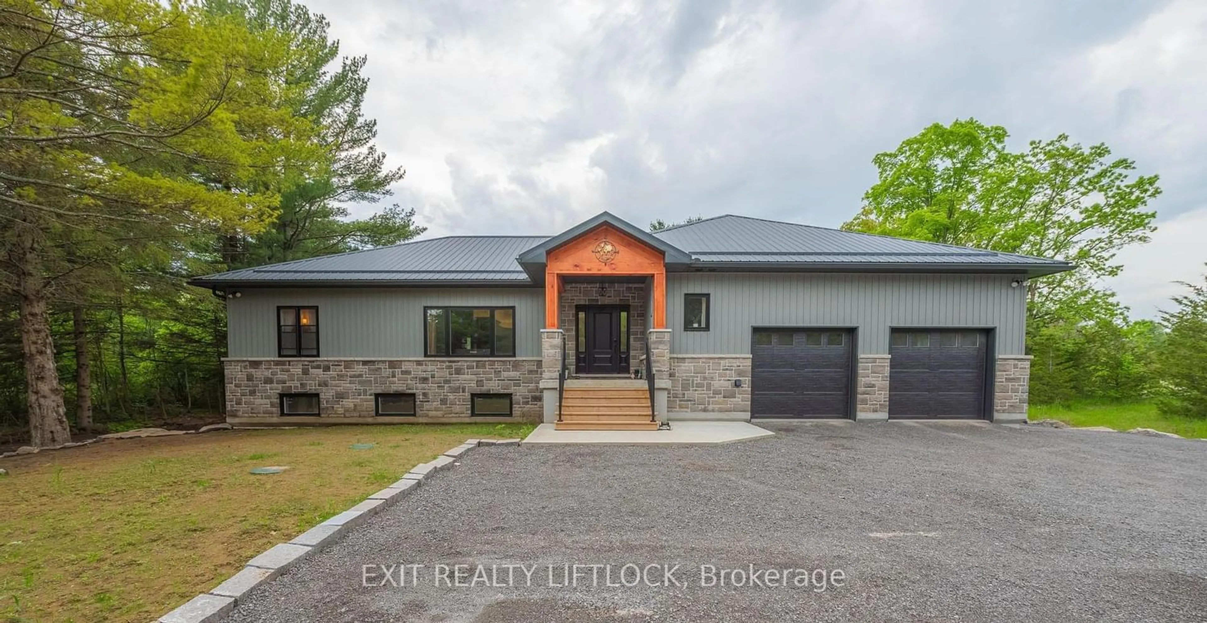 Home with brick exterior material for 572 Sixth Line, Havelock-Belmont-Methuen Ontario K0L 1Z0