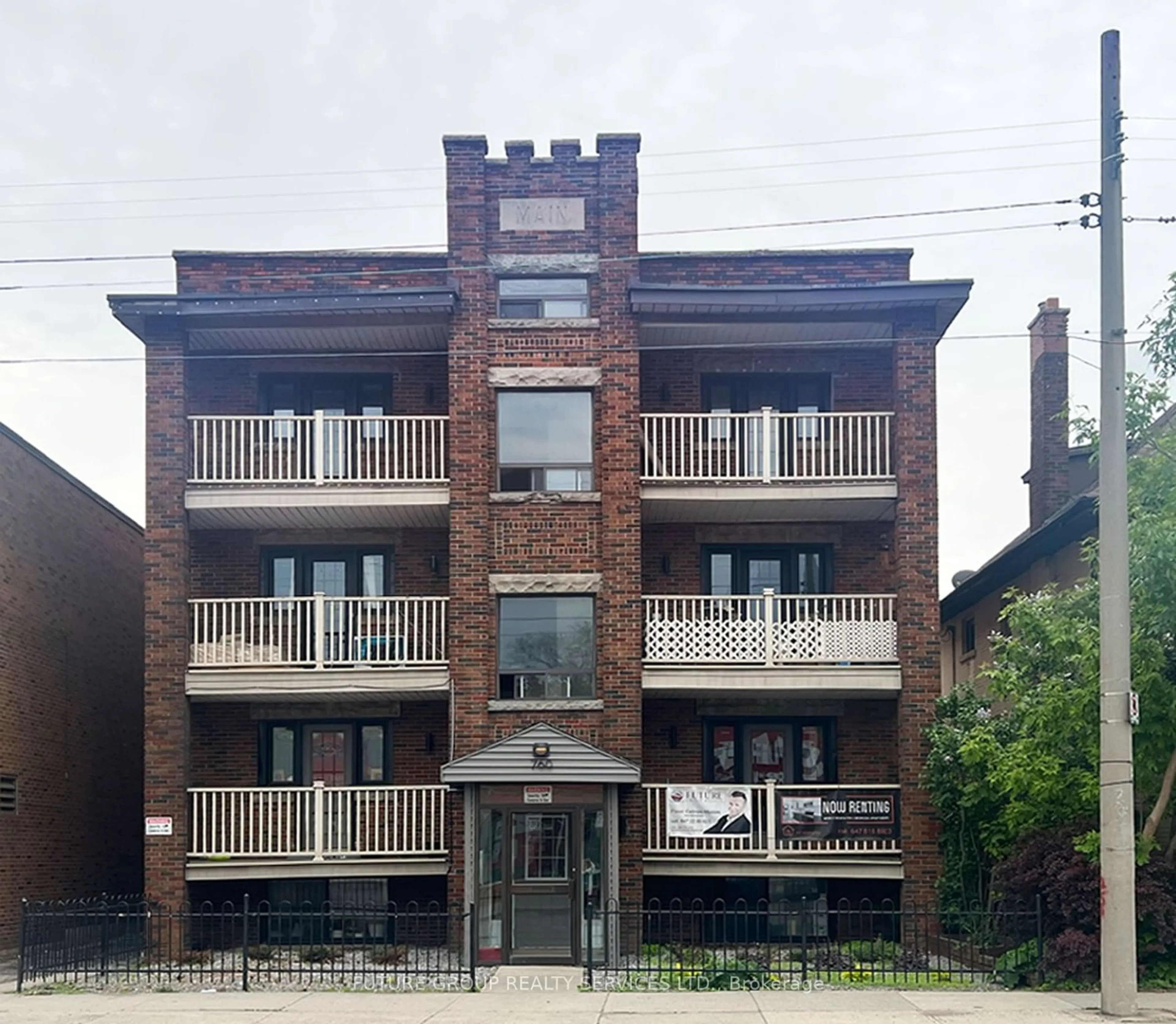 A pic from exterior of the house or condo for 760 Main St, Hamilton Ontario L8M 1L1