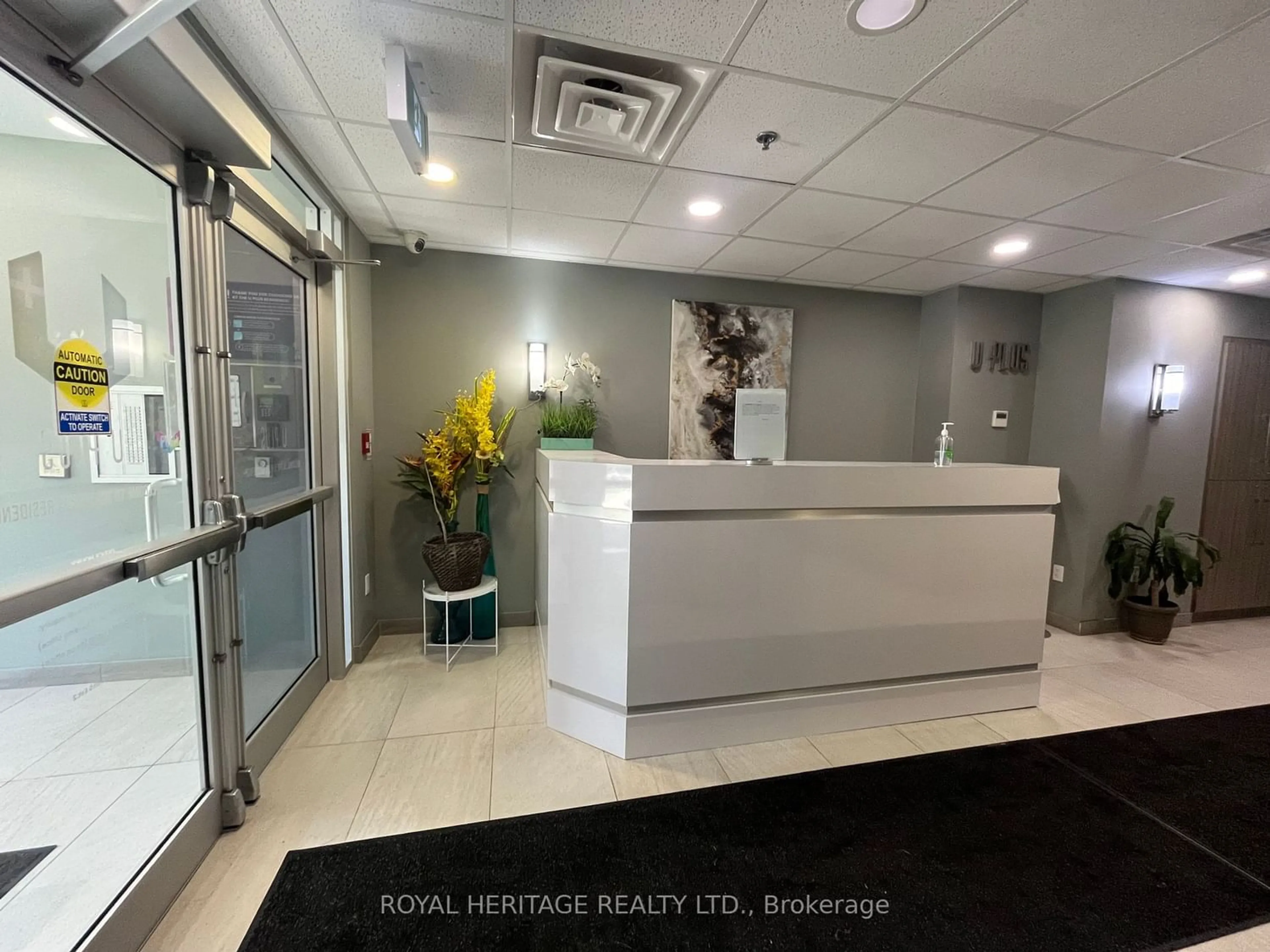 Indoor lobby for 321 Spruce St #305, Waterloo Ontario N2L 0G4