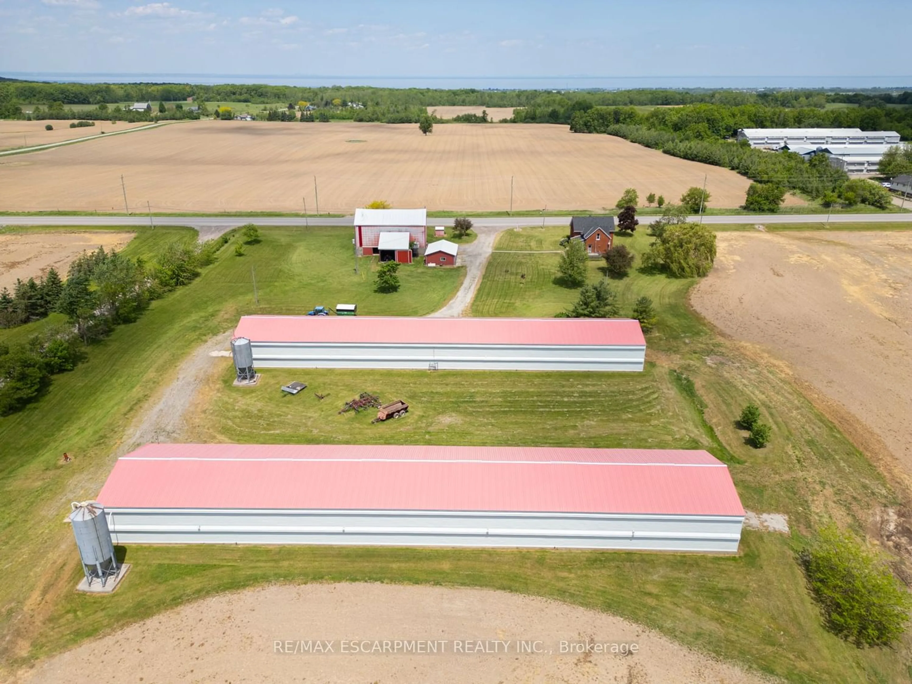 Shed for 4932 Fly Rd, Lincoln Ontario L0R 1B2