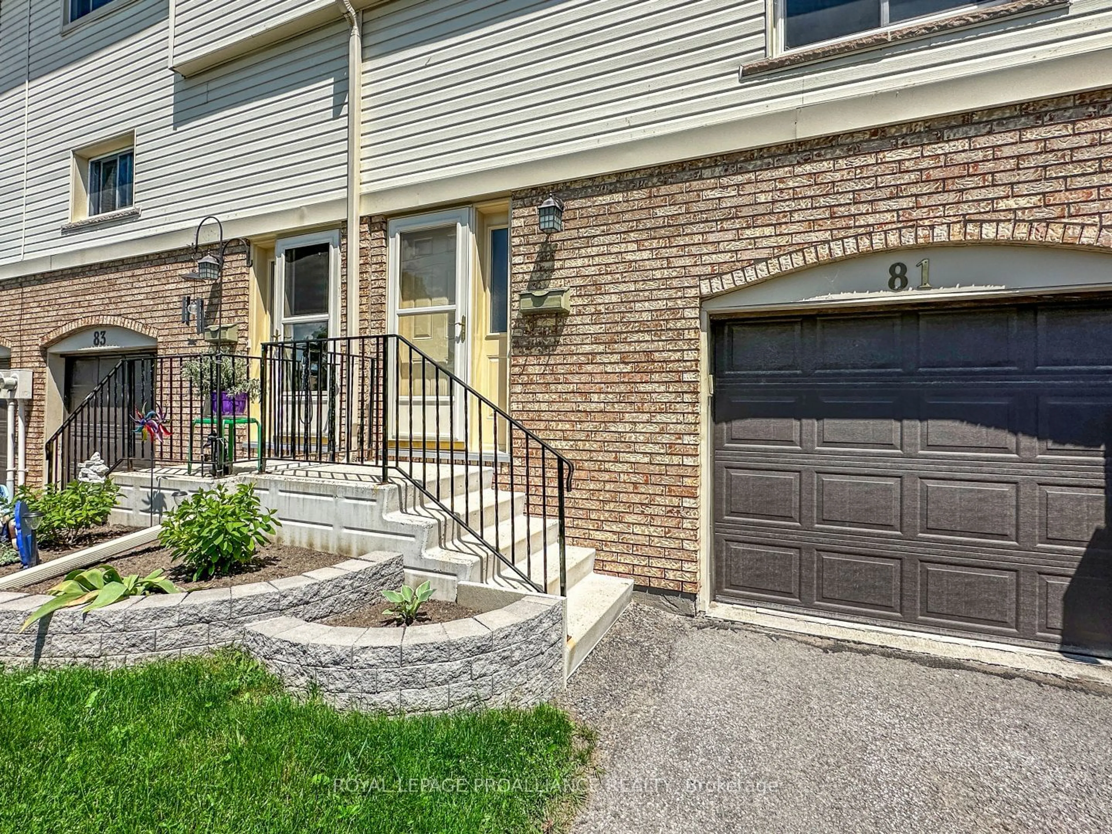A pic from exterior of the house or condo for 81 Dunnett Blvd, Belleville Ontario K8P 4M7