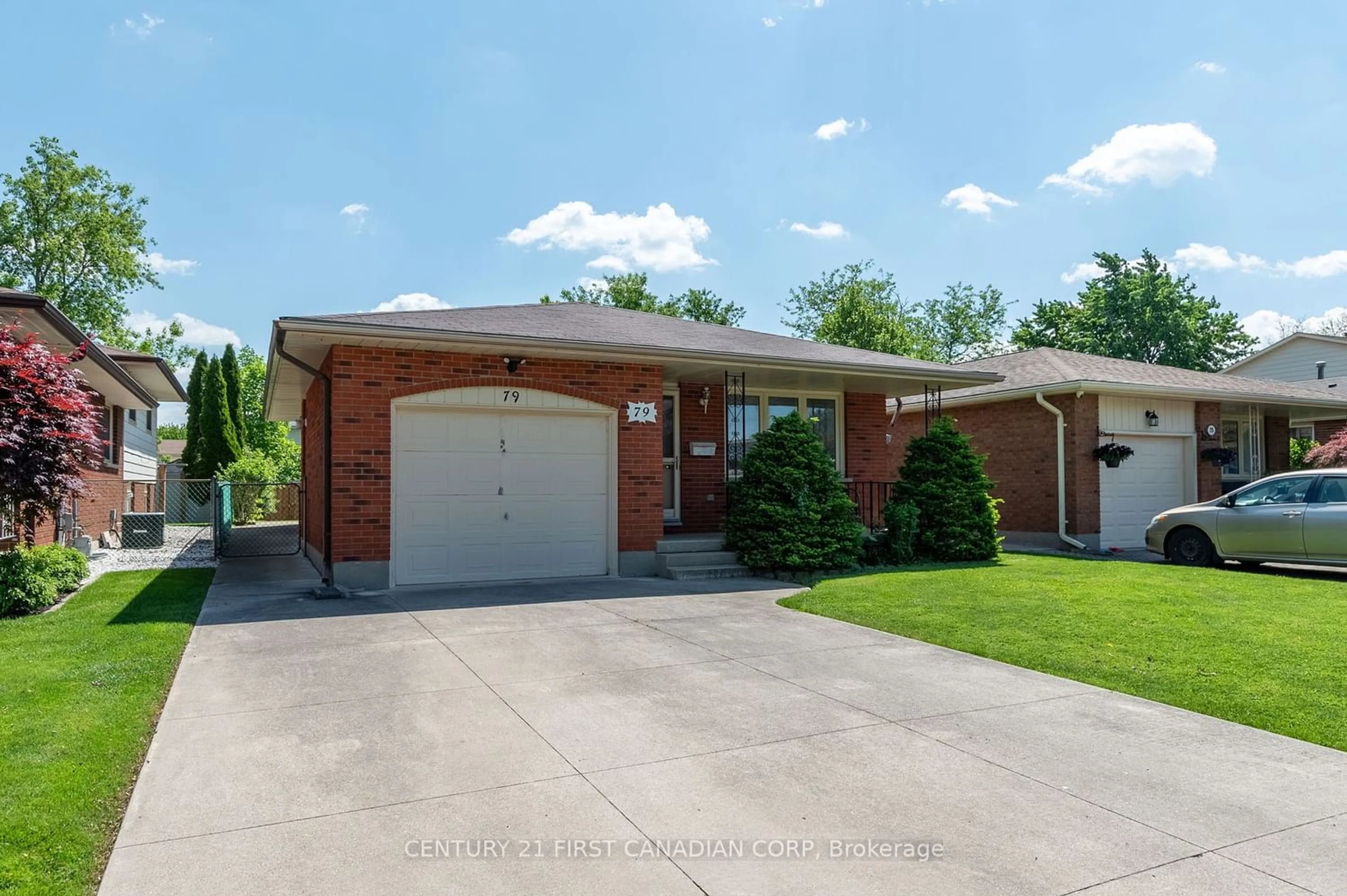 Frontside or backside of a home for 79 Roundhill Crt, London Ontario N5Z 4N3